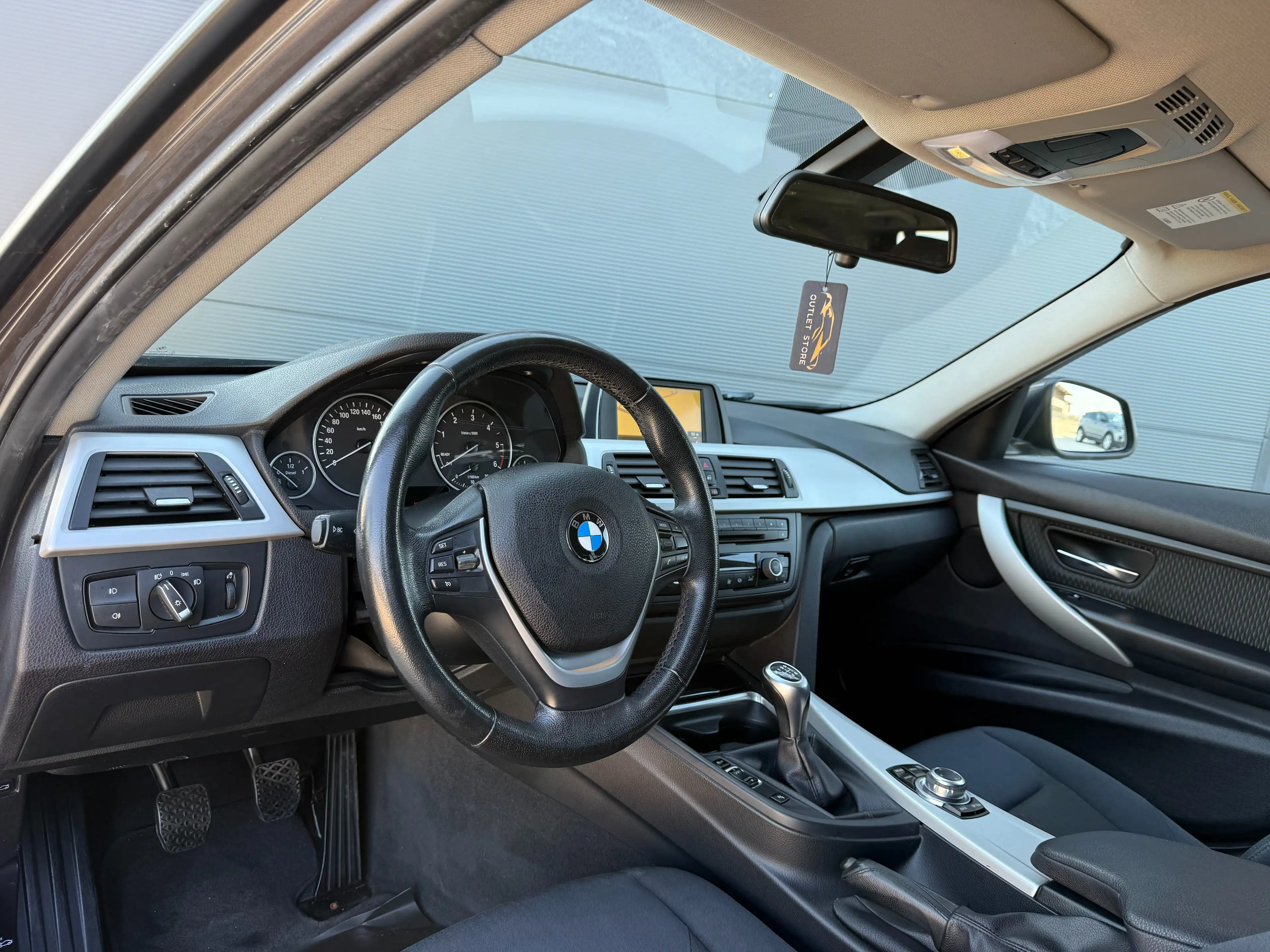 BMW 316 dtouring*2.Besitz*LED*Navi*SHZ*Tempomat*Bestpreis* — photo 8