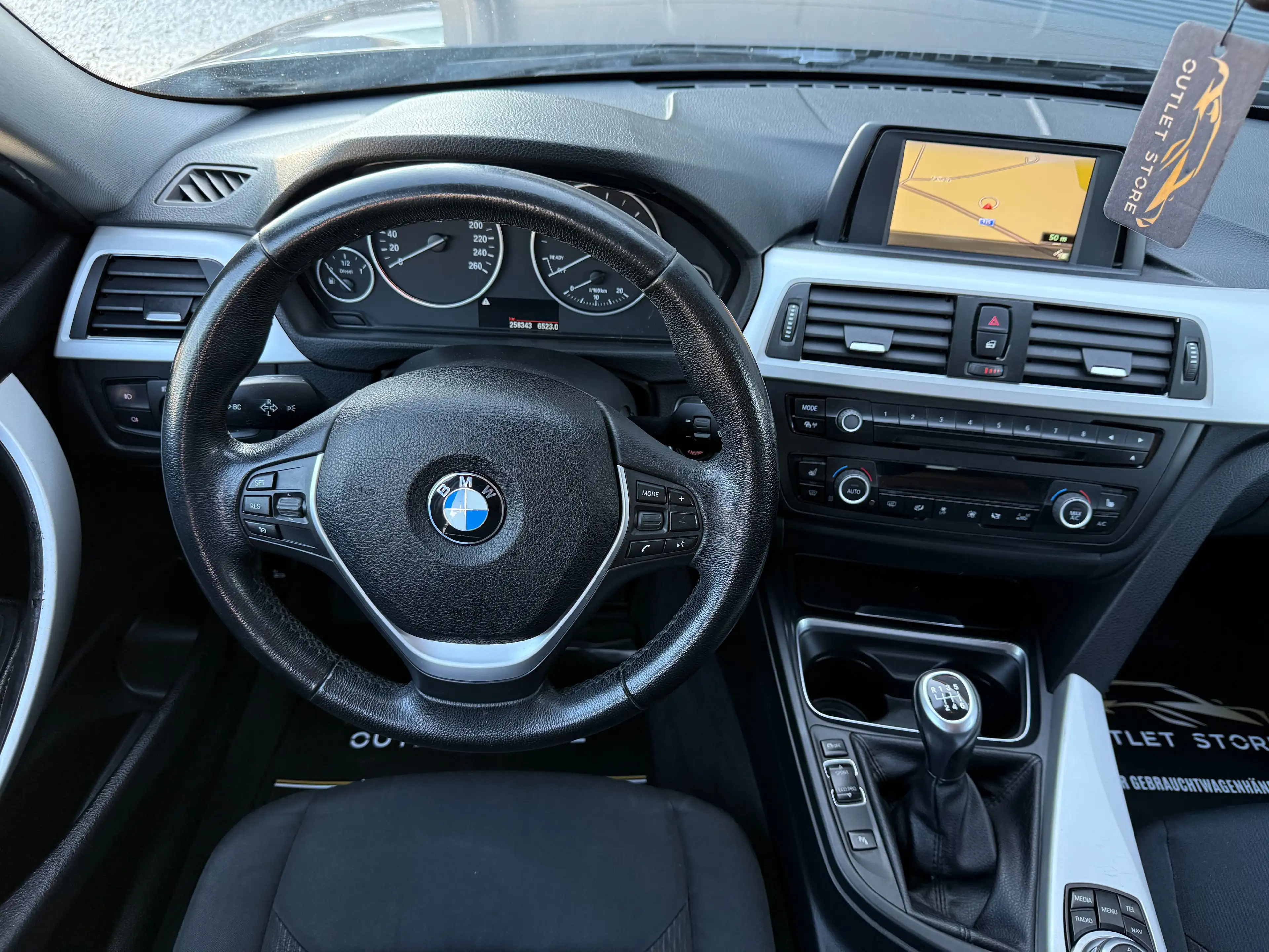 BMW 316 dtouring*2.Besitz*LED*Navi*SHZ*Tempomat*Bestpreis* — photo 13