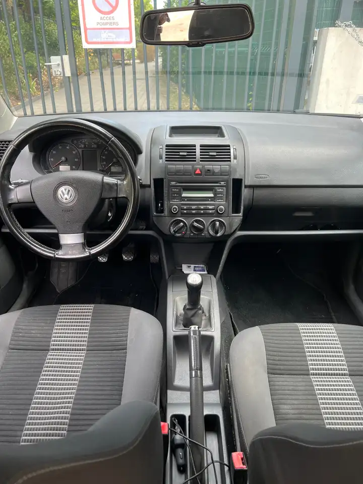 Volkswagen Polo Citadine 5 portes — photo 6