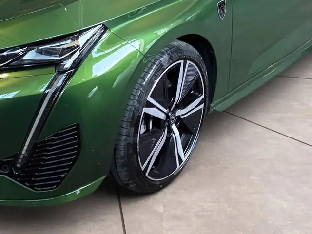 Peugeot 308 view 15