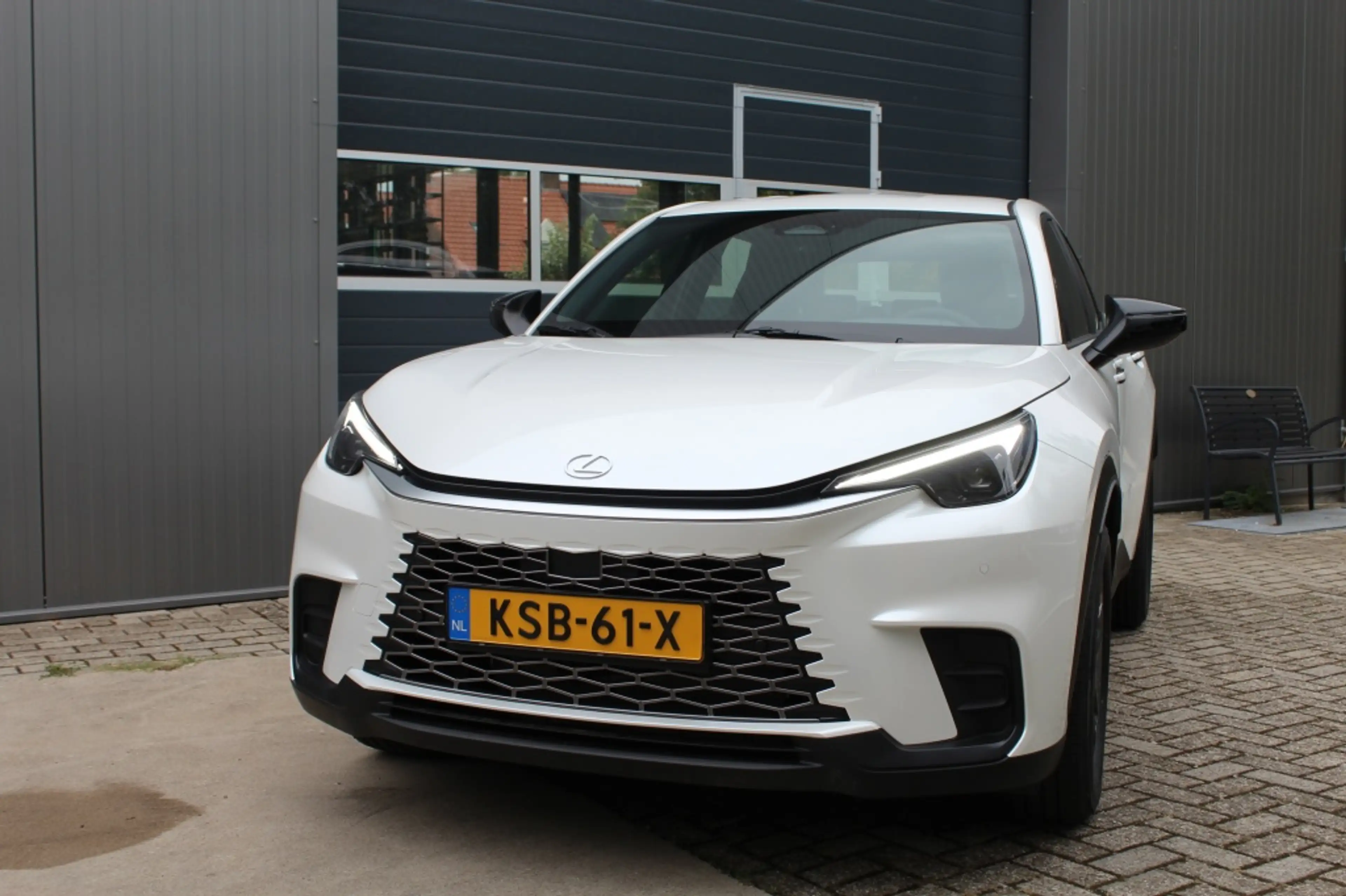 Lexus LBX 1.5 Hybrid Nieuw / Direct Leverbaar / Fabrieksgara — photo 8