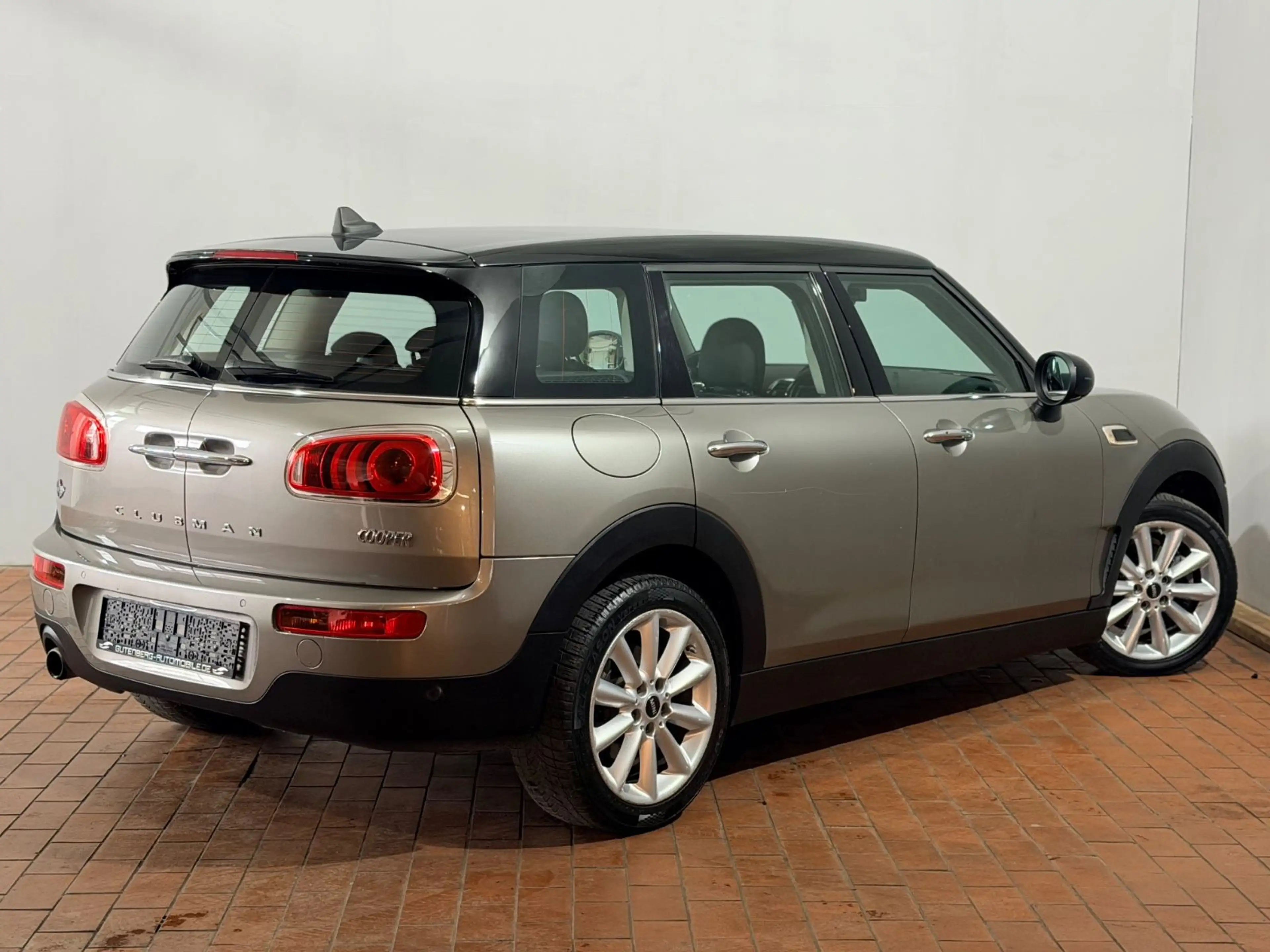 MINI Cooper Clubman Automatik Led Navi Einparkhilfe — photo 12