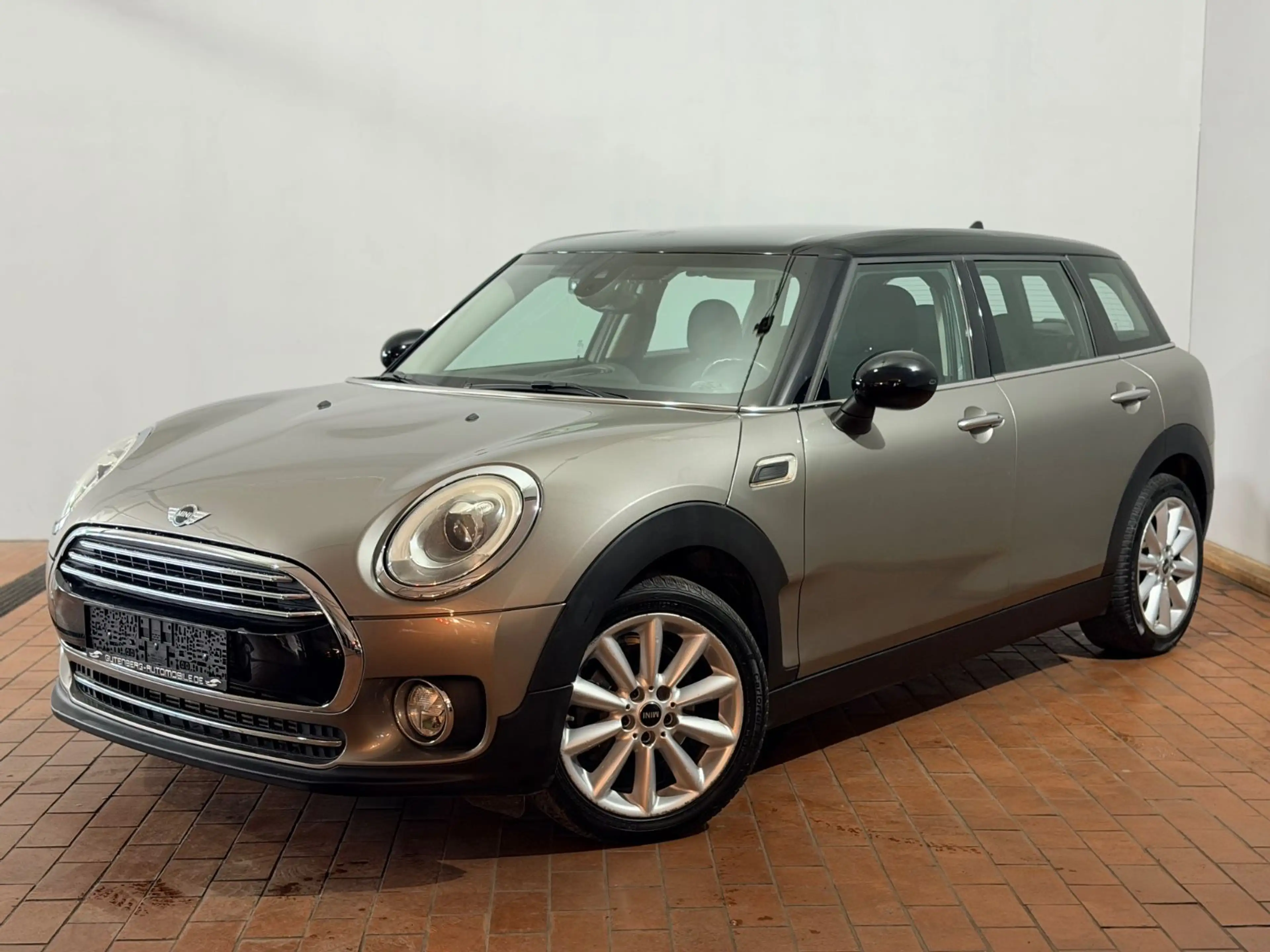 MINI Cooper Clubman Automatik Led Navi Einparkhilfe — photo 2