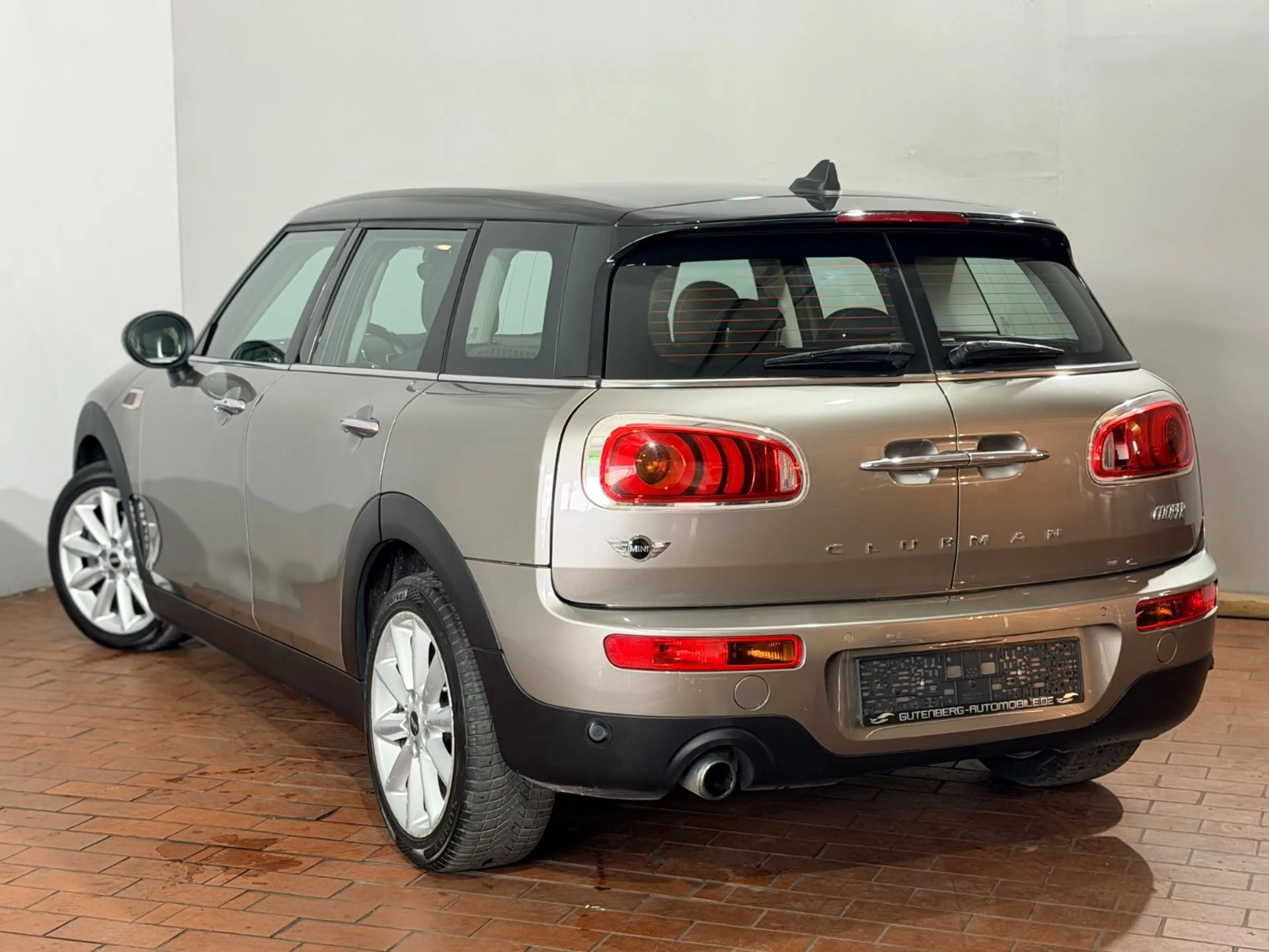 MINI Cooper Clubman Automatik Led Navi Einparkhilfe — photo 9