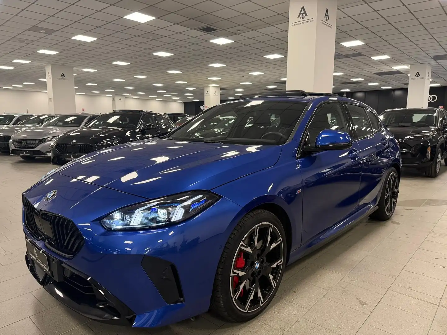 BMW 118 118d TETTO MSport Pro Blau - 2