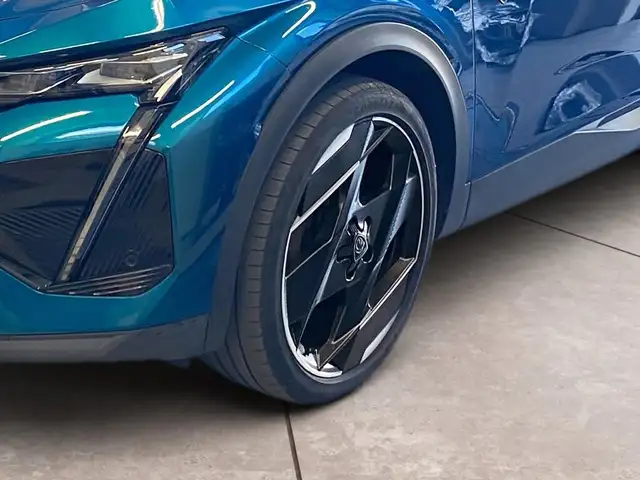 Peugeot 408 view 15