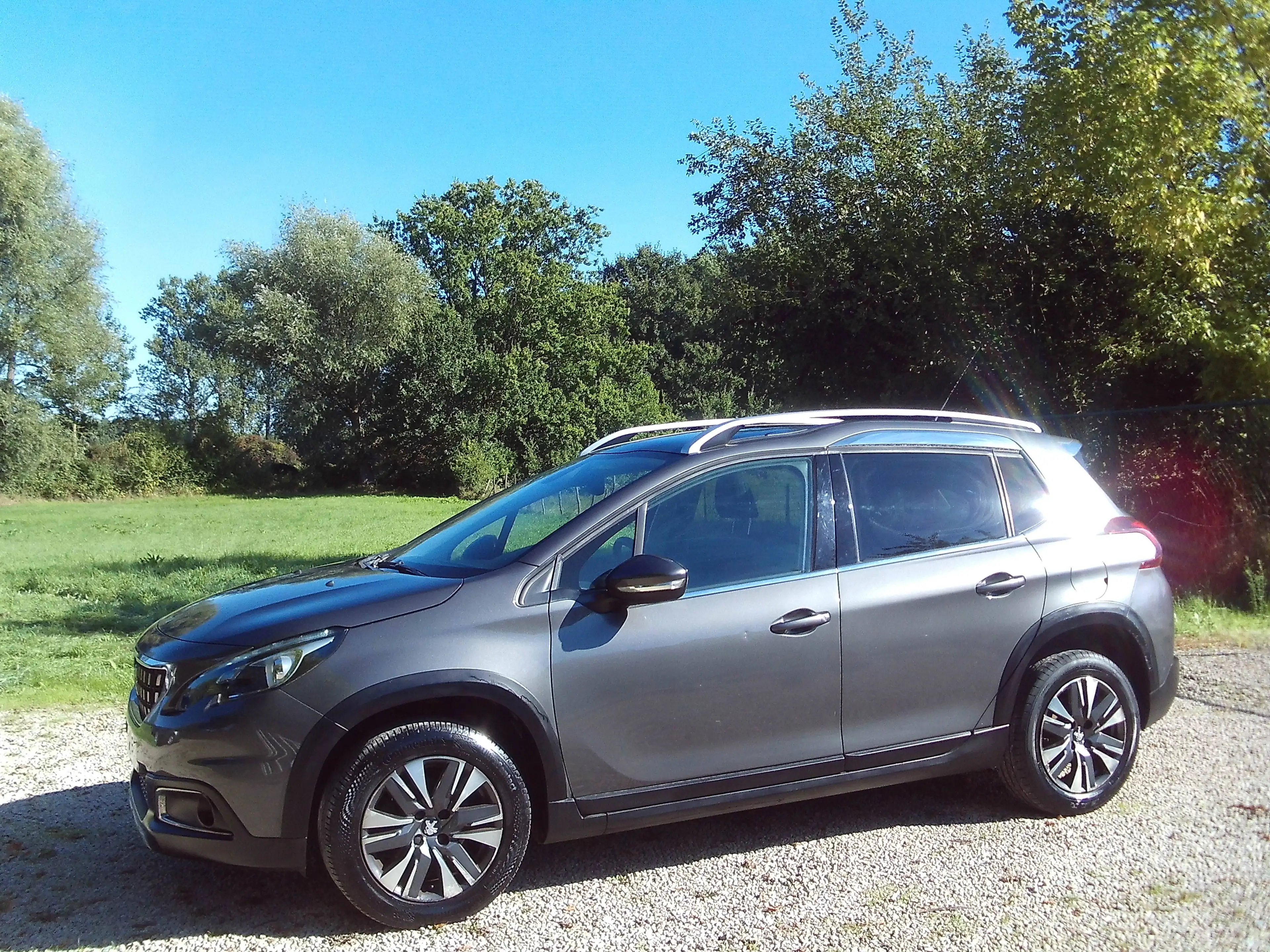 Peugeot 2008 Benzine 60dkm ALLURE S Semi LEDER Camera Pano-Dak full — photo 12