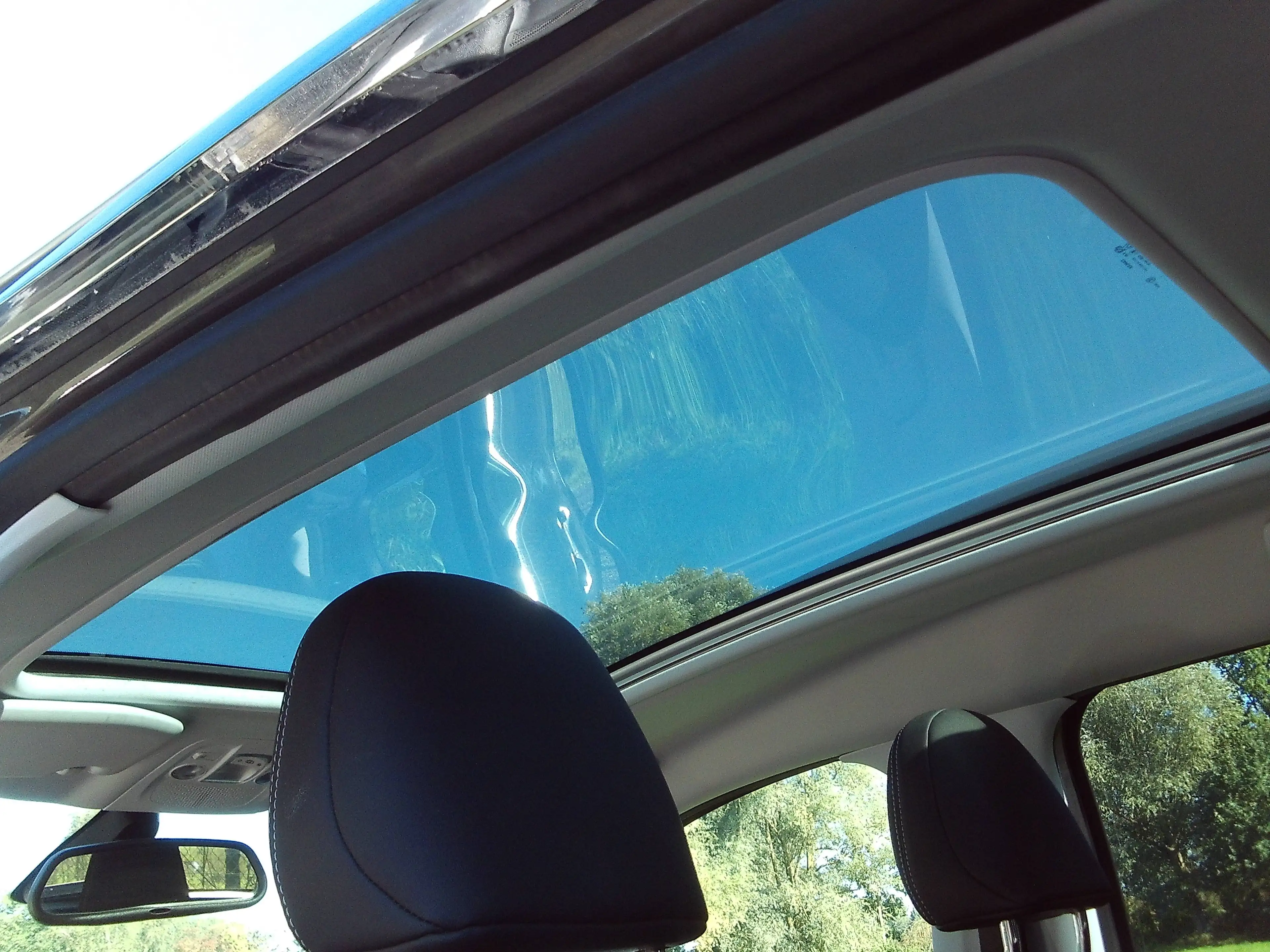Peugeot 2008 Benzine 60dkm ALLURE S Semi LEDER Camera Pano-Dak full — photo 4
