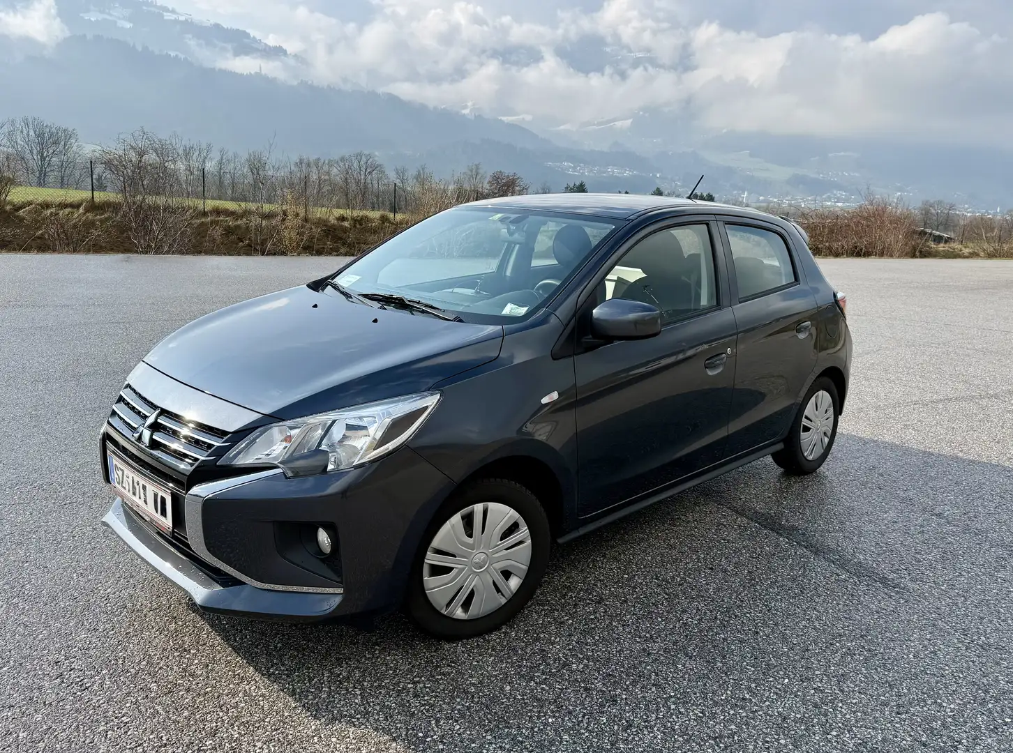 Mitsubishi Space Star Space Star 1,2 MIVEC AS Grau - 1