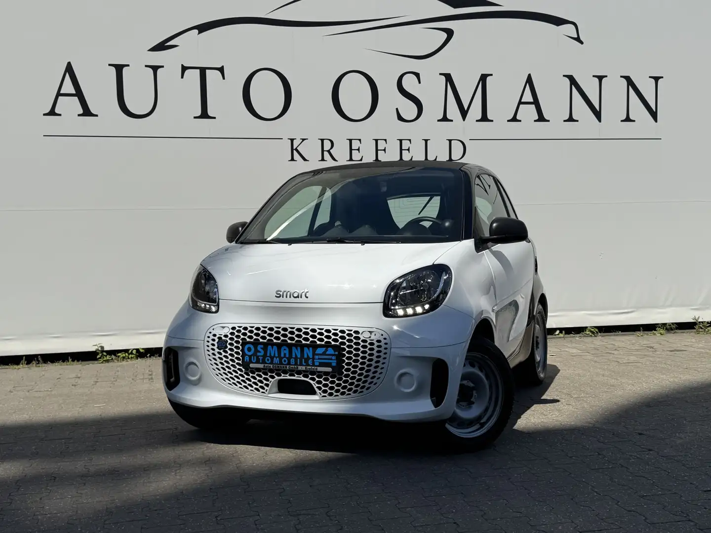 smart forTwo coupe EQ 1 HAND*SCHECKHEFT*TÜV NEU Schwarz - 1