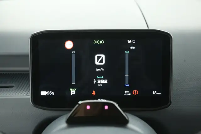 Kia Unknown Model view 15