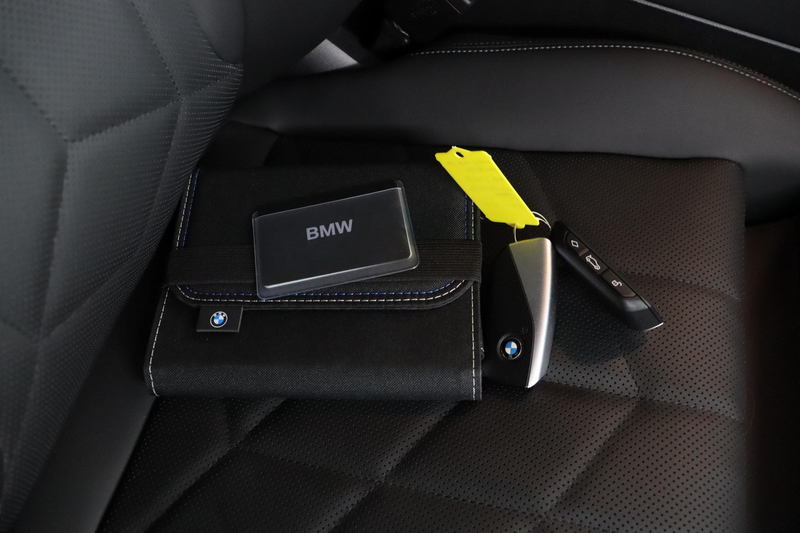 BMW 530 5-serie Touring 530e M sport Pro | Glazen Panorama — photo 12