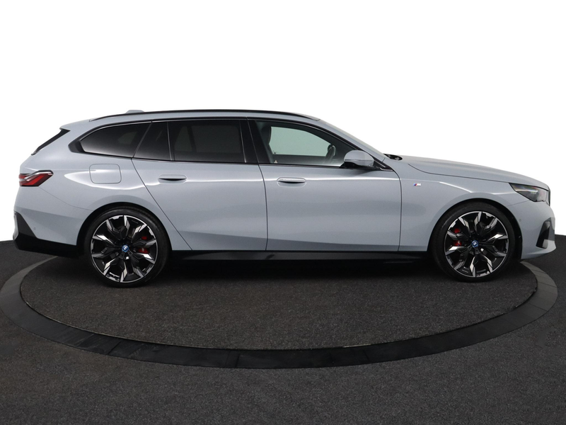 BMW 530 5-serie Touring 530e M sport Pro | Glazen Panorama — photo 6
