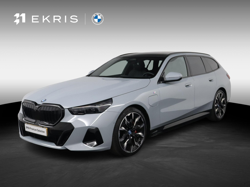 BMW 530 5-serie Touring 530e M sport Pro | Glazen Panorama