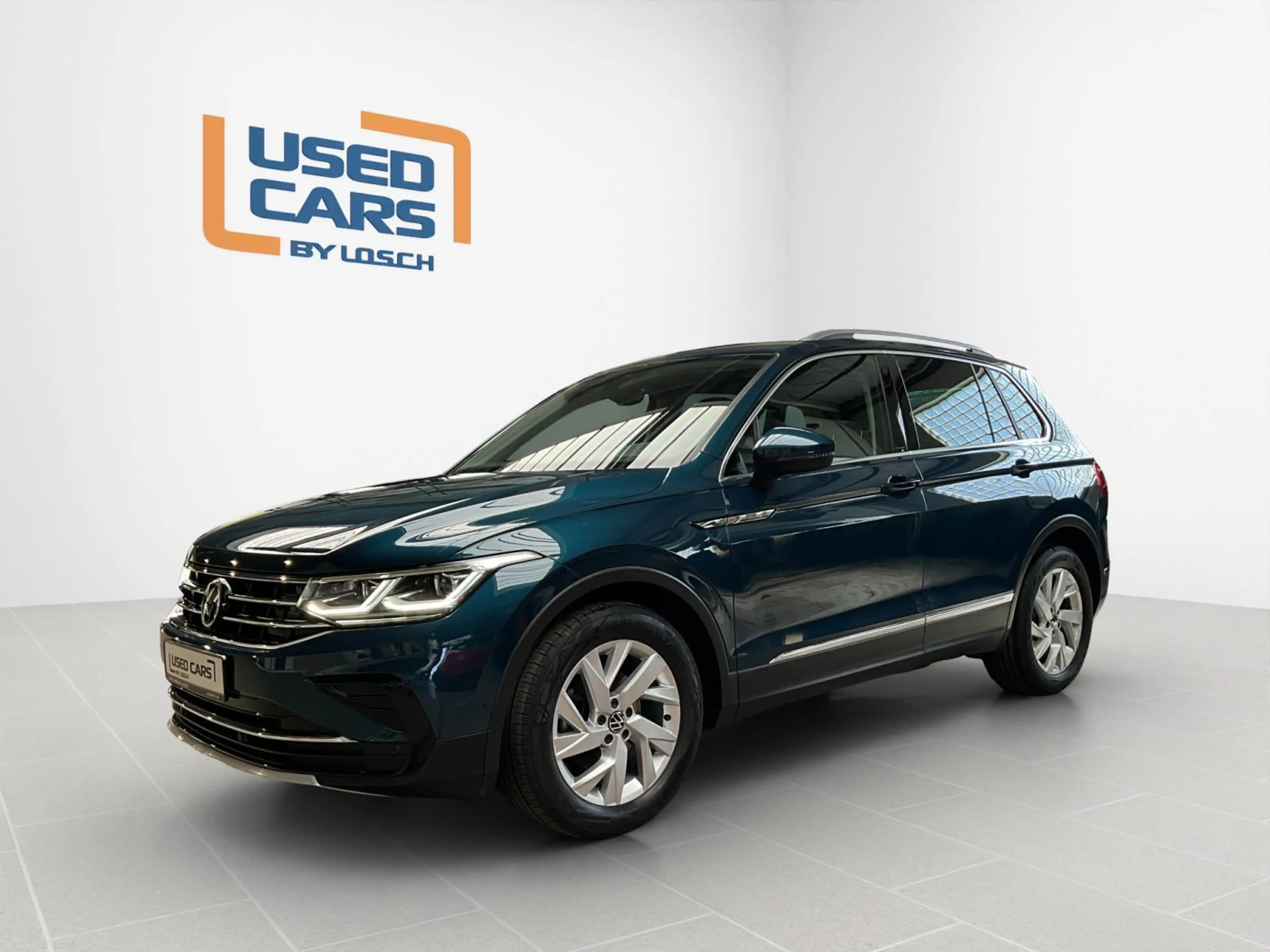 Volkswagen Tiguan Elegance+DSG+P.Aide+Led+Navi — photo 4