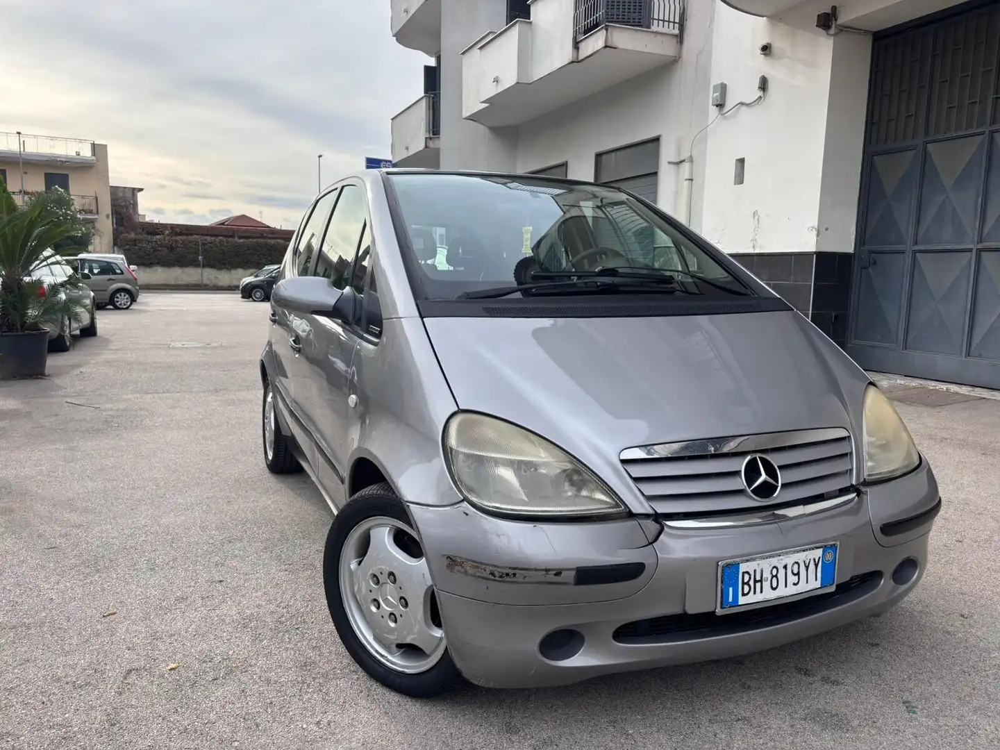 Mercedes-Benz A 160 A 160 cat Avantgarde Gris - 1