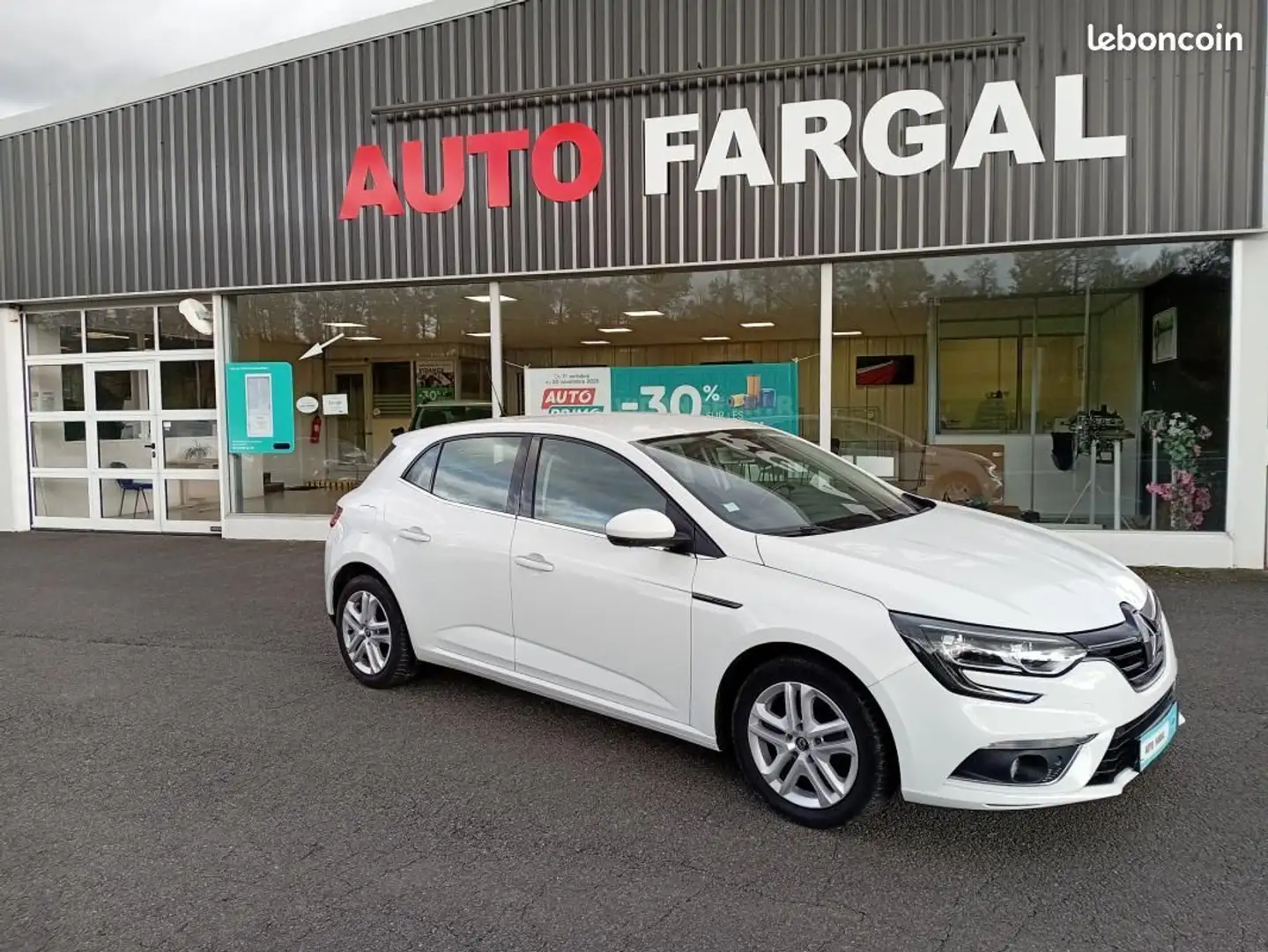 Renault Megane Mégane IV BUSINESS Berline Blue dCi 115 Blanc - 1