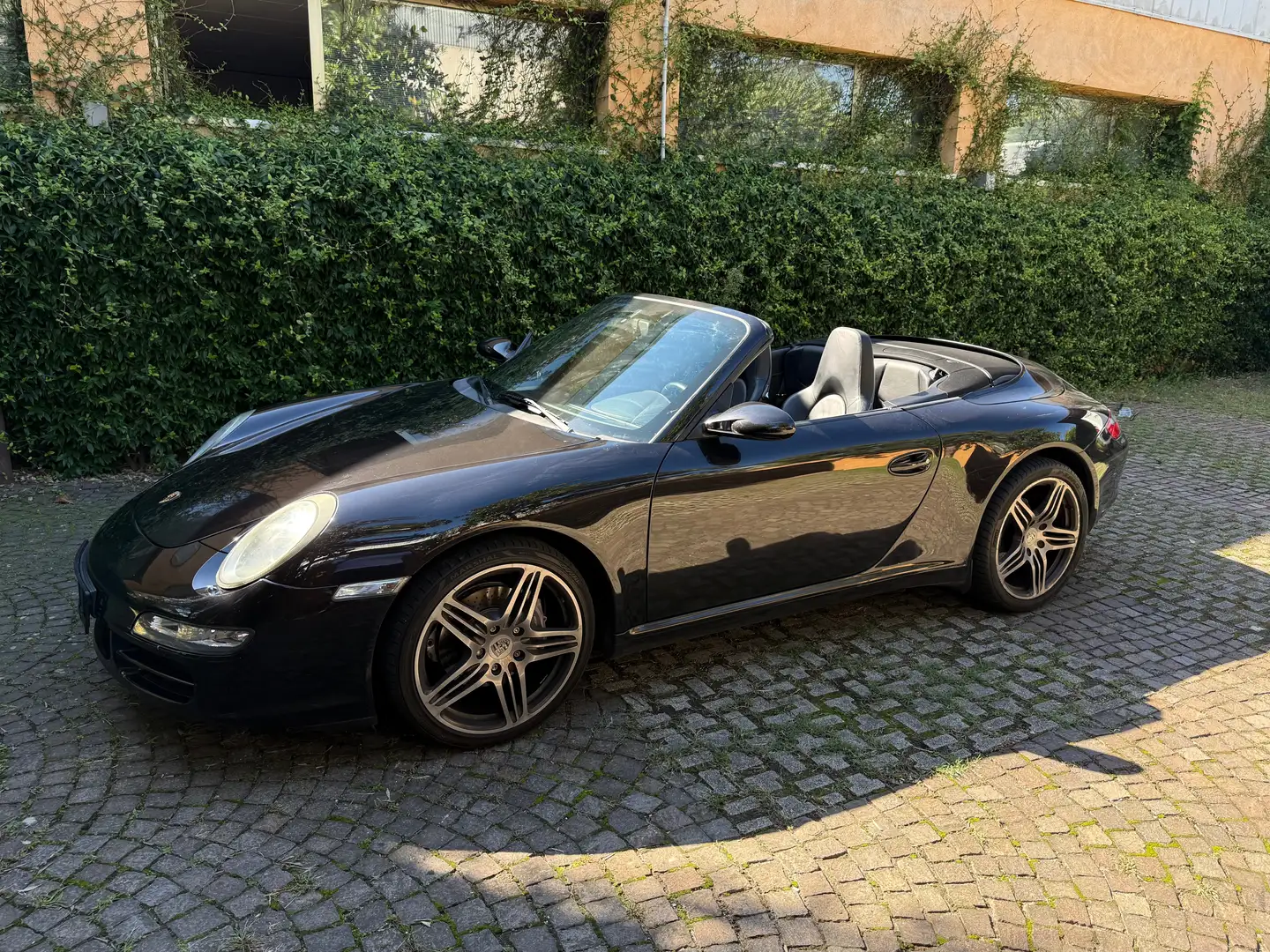 Porsche 997 cabrio MANUALE 2005/ASI Schwarz - 2