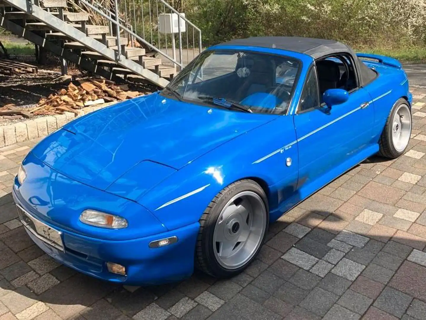 Mazda MX-5 MX-5 1.6 Versione Speciale Modrá - 2