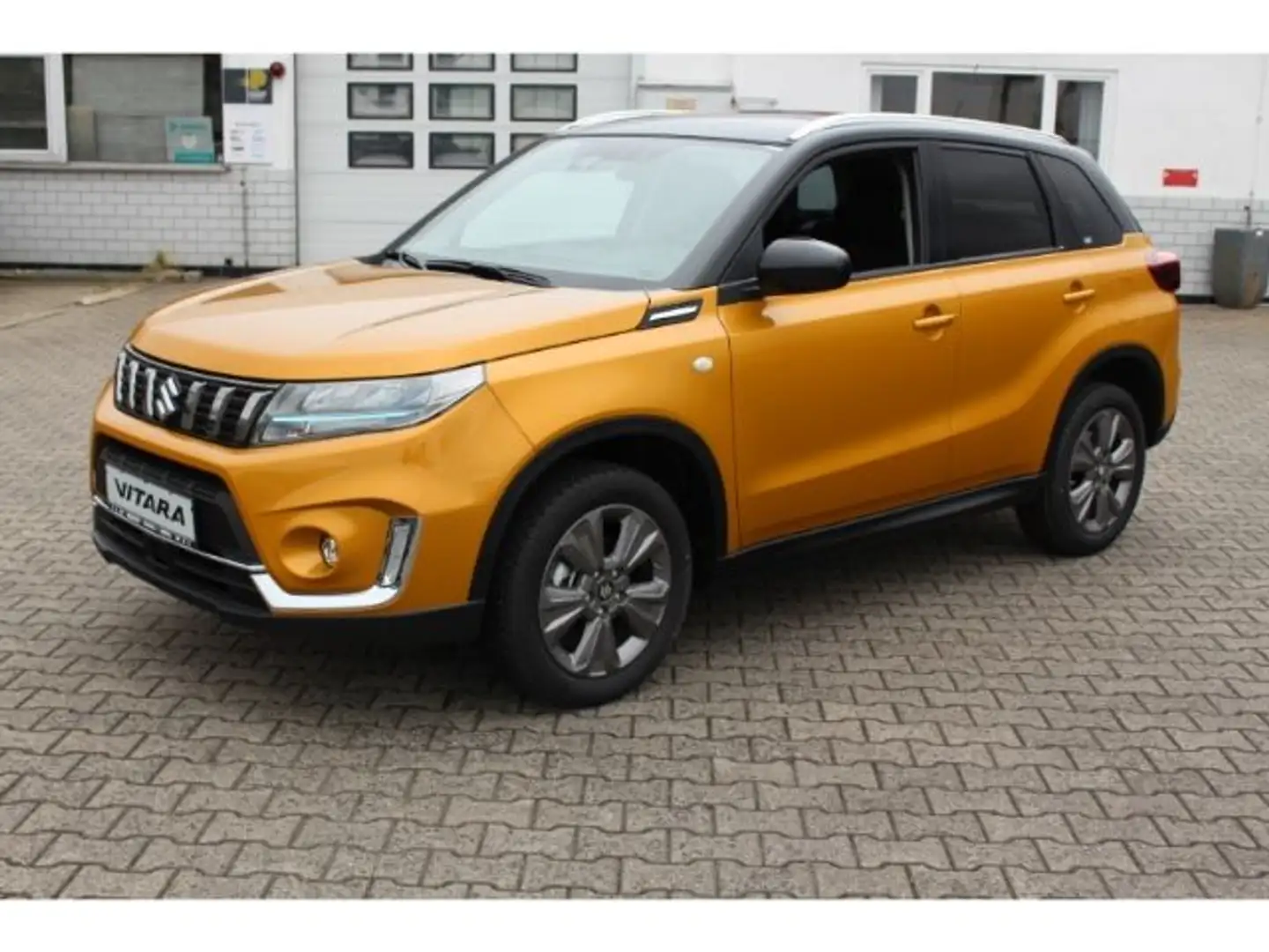 Suzuki Vitara 1.5 Comfort AGS ***SOFORT LIEFERBAR*** Gelb - 1