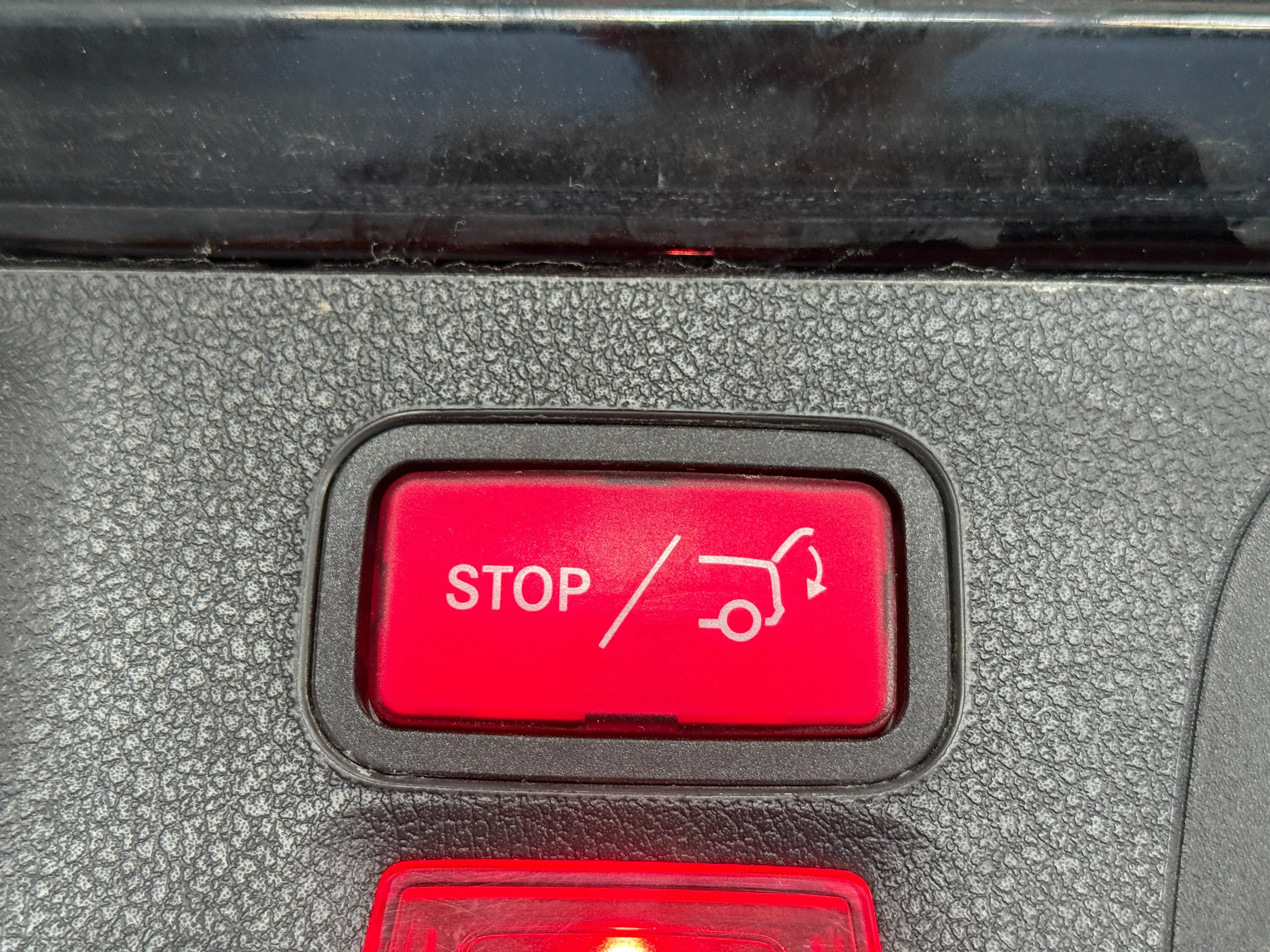 Mercedes-Benz CLA 220 d 4Matic AUT. AHK Kamera — photo 6