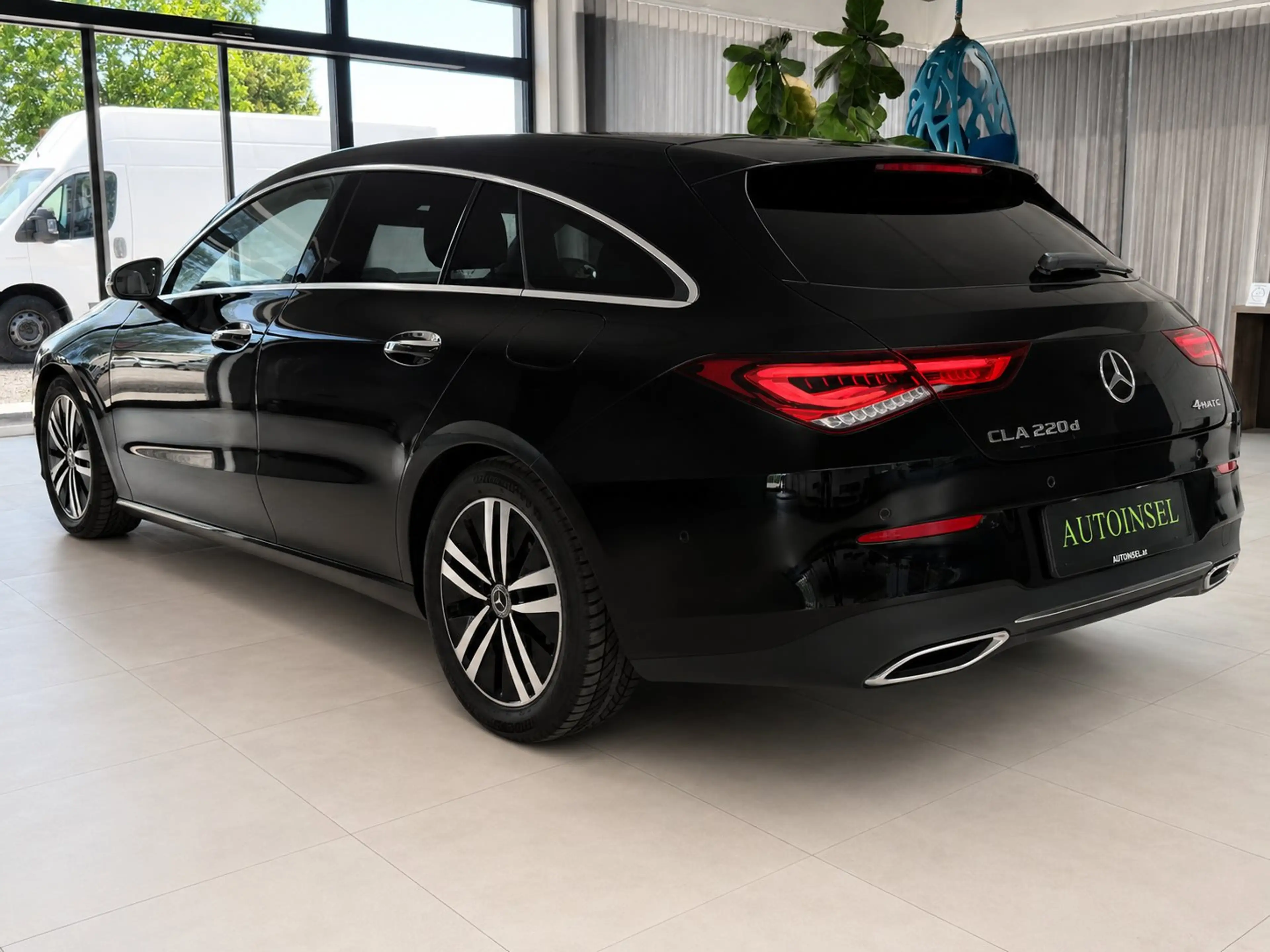 Mercedes-Benz CLA 220 d 4Matic AUT. AHK Kamera — photo 4