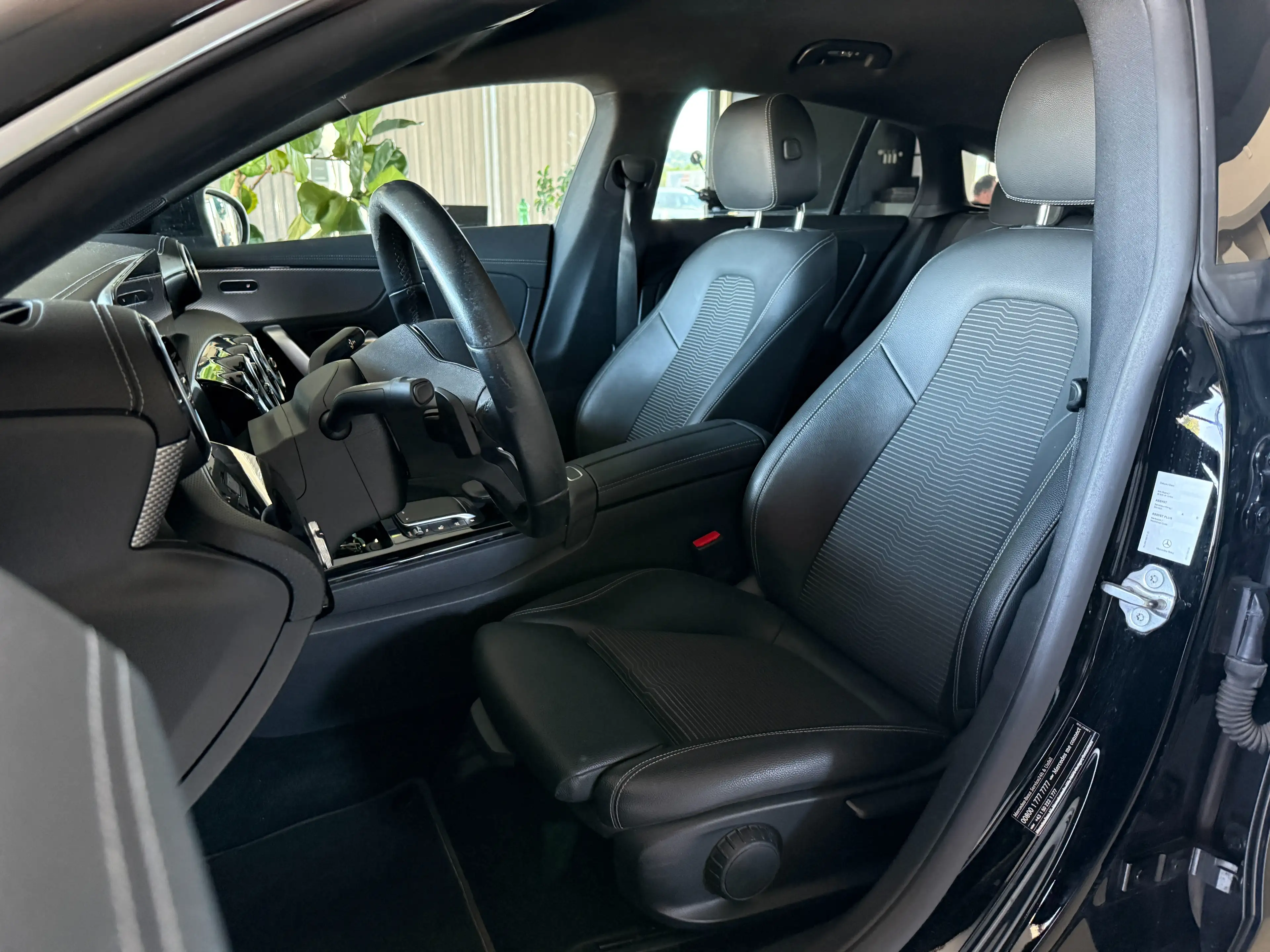 Mercedes-Benz CLA 220 d 4Matic AUT. AHK Kamera — photo 11