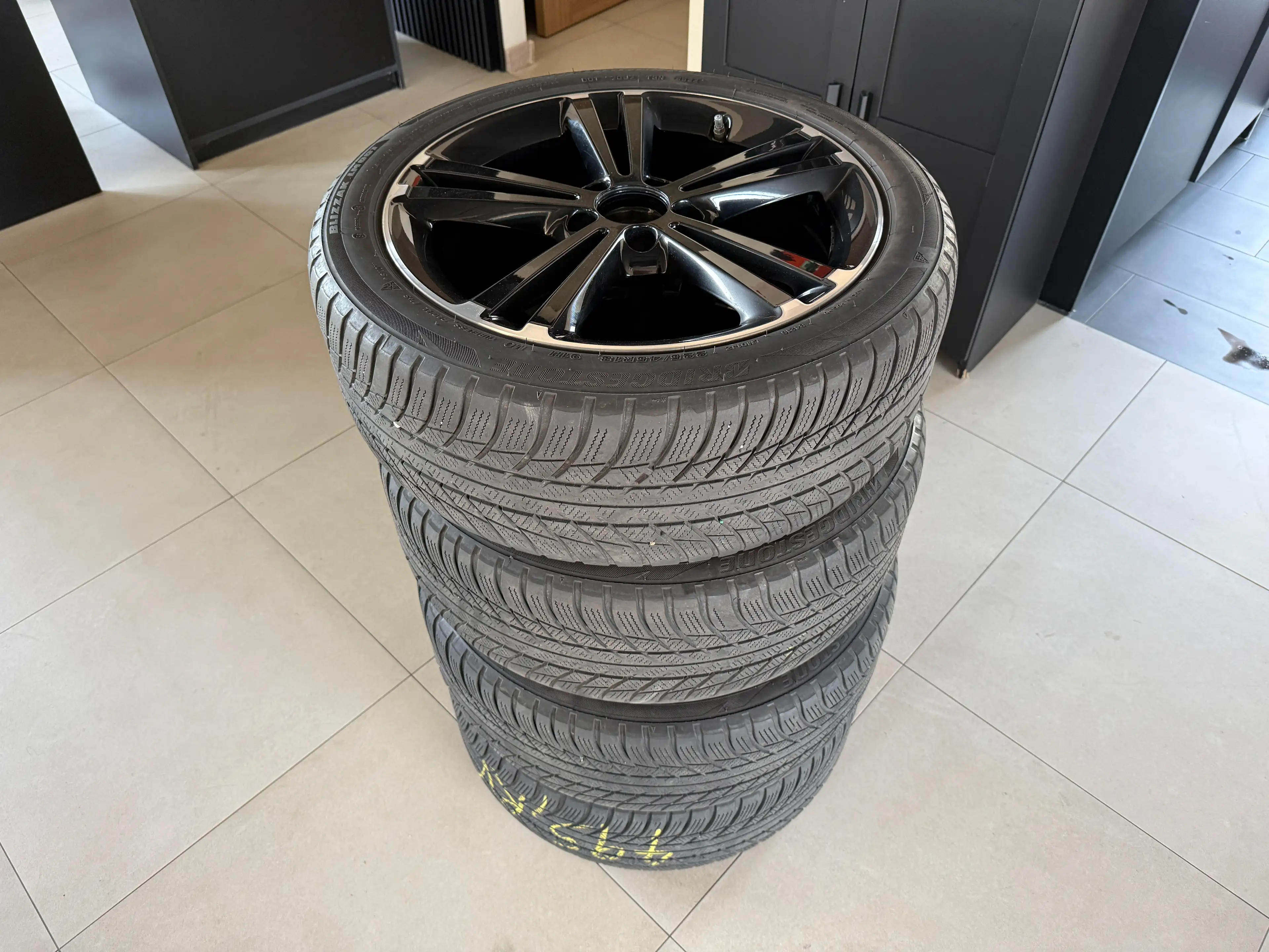 Mercedes-Benz CLA 220 d 4Matic AUT. AHK Kamera — photo 9