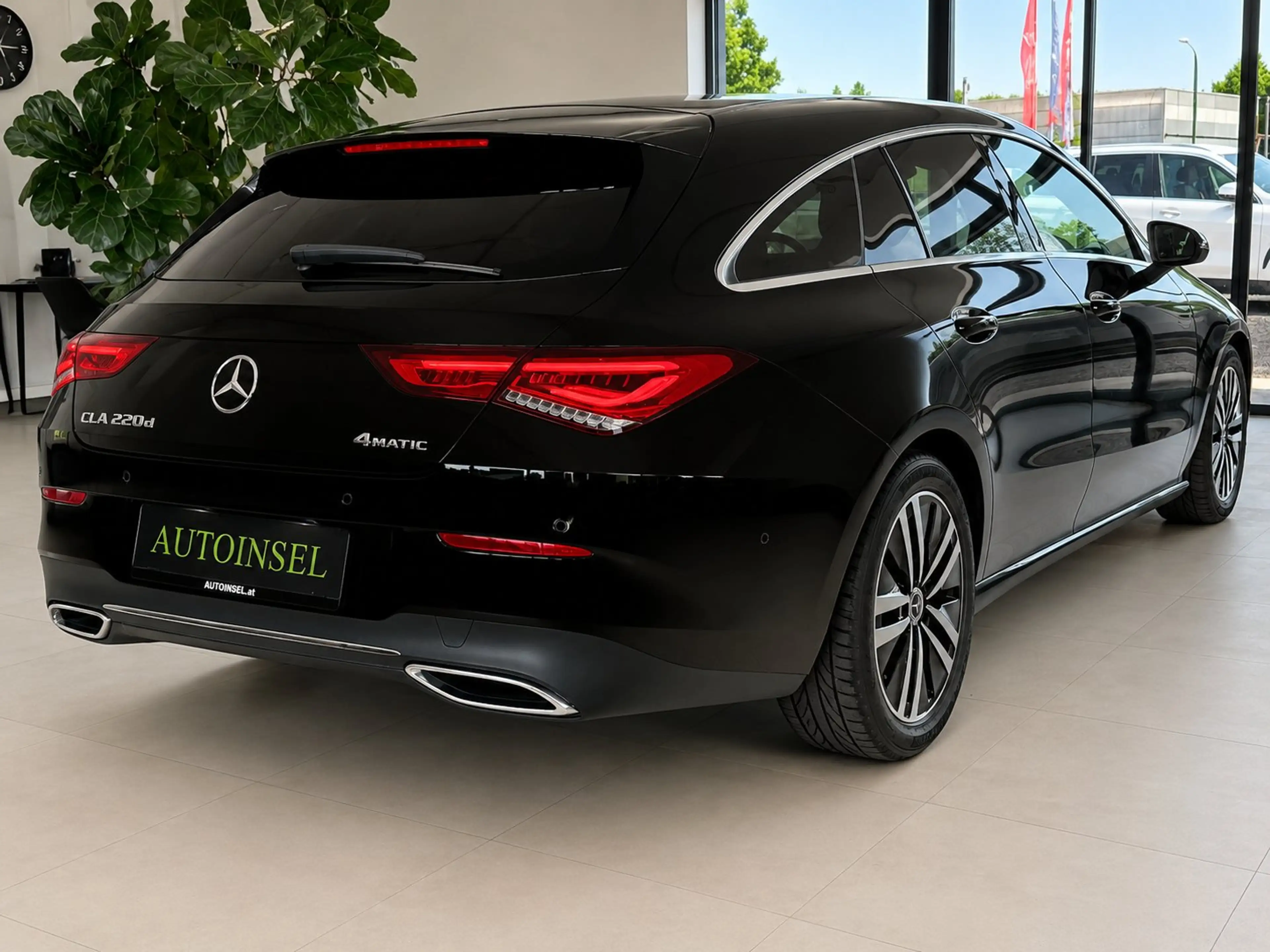 Mercedes-Benz CLA 220 d 4Matic AUT. AHK Kamera — photo 3