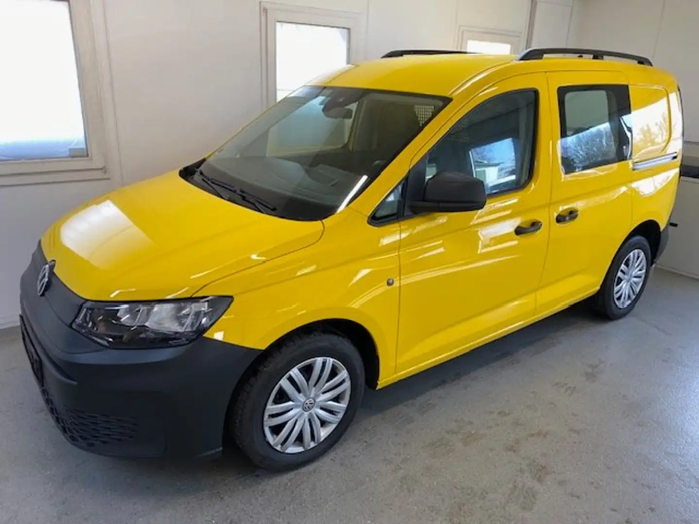 Volkswagen Caddy Kasten Cargo 2.0 TDI 102PS Climatronic DAB AHK Gelb - 2