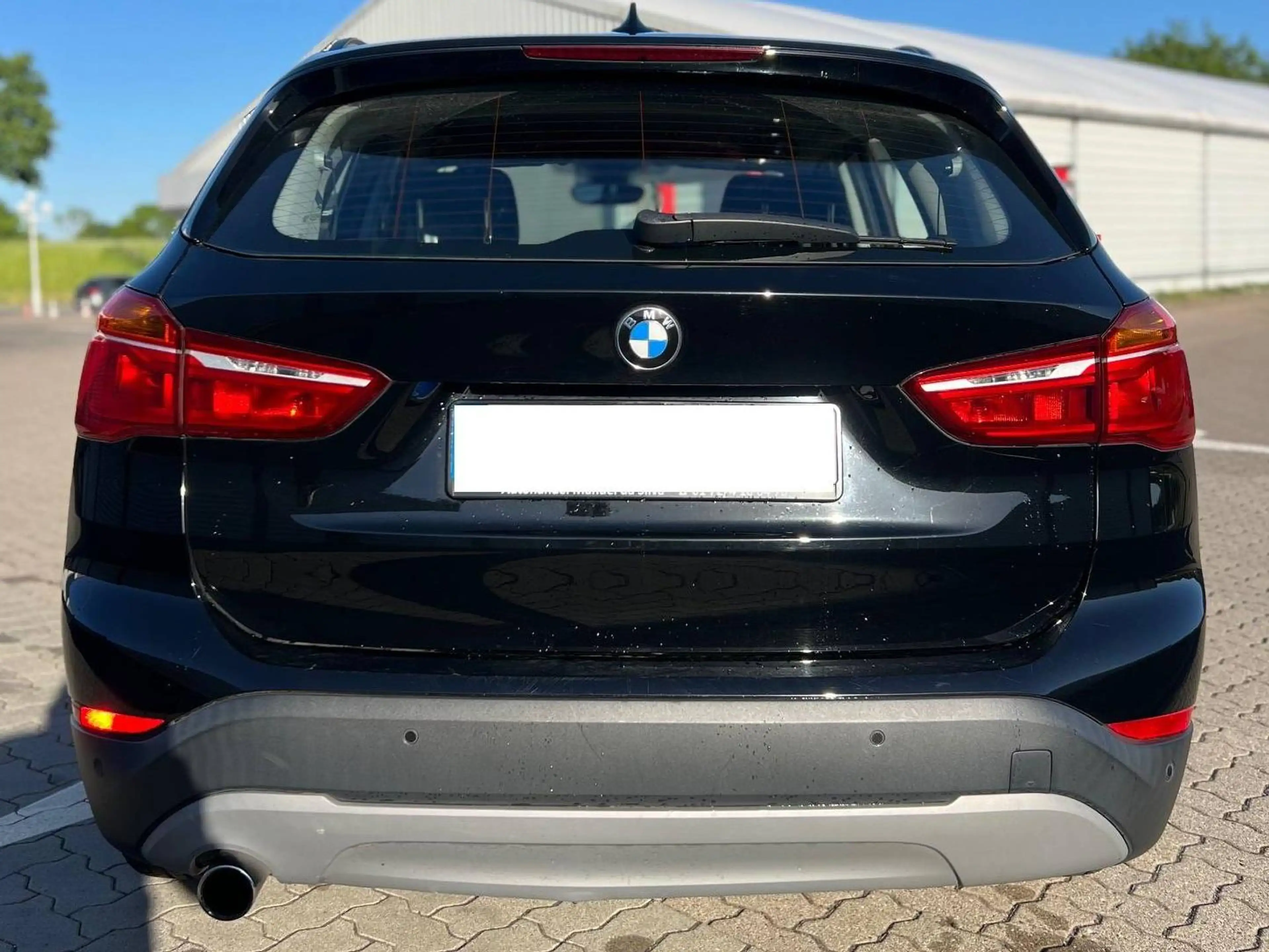 BMW X1 sDrive 18d Advantage *Klima*SHZ*17"*PDC* — photo 6