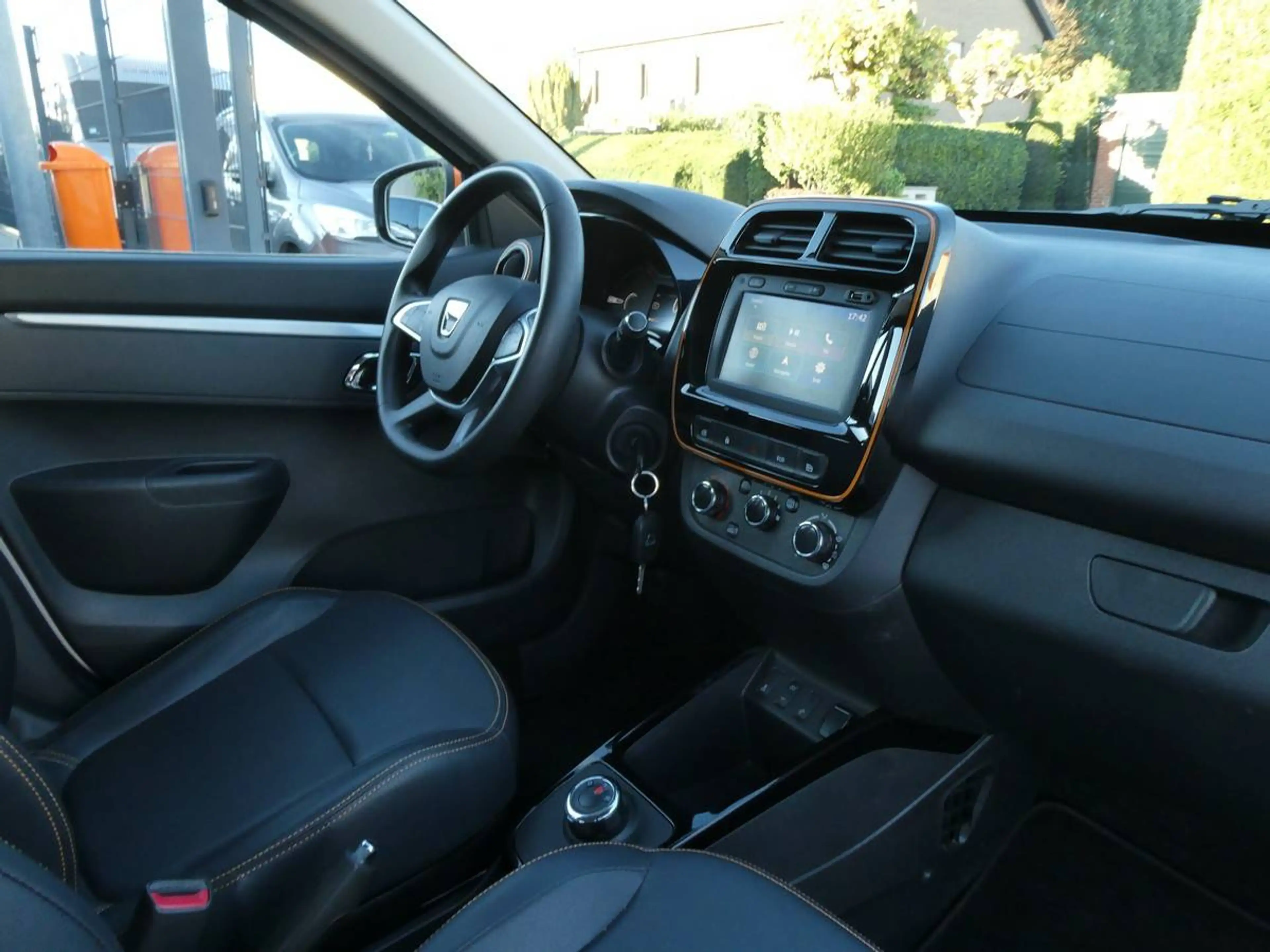 Dacia Spring Electric 45pk Automaat Camera Leder '22 34000km (56946) — photo 14