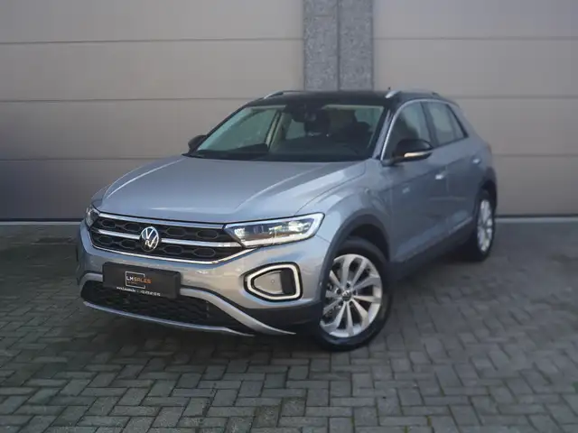 Volkswagen T-Roc 1.0TSI Style *IQ LIGHT / ADAPTIVE CRUISE  / VIRTUAL / DRAADLOOS OPLADEN / DRAADLOZE APPLE CARPLAY & ANDROID AUTO *
