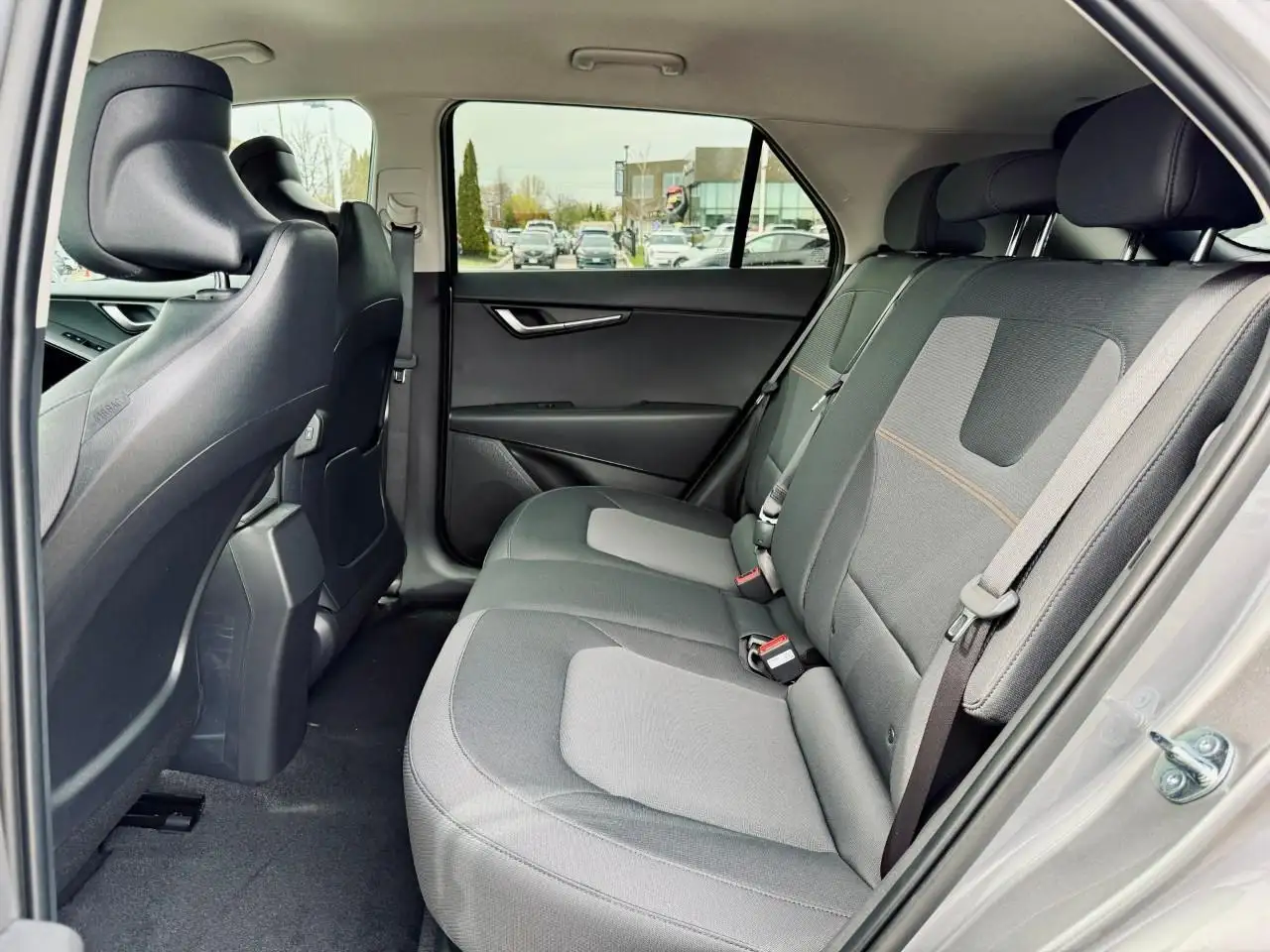Kia Niro снимка Kia Niro