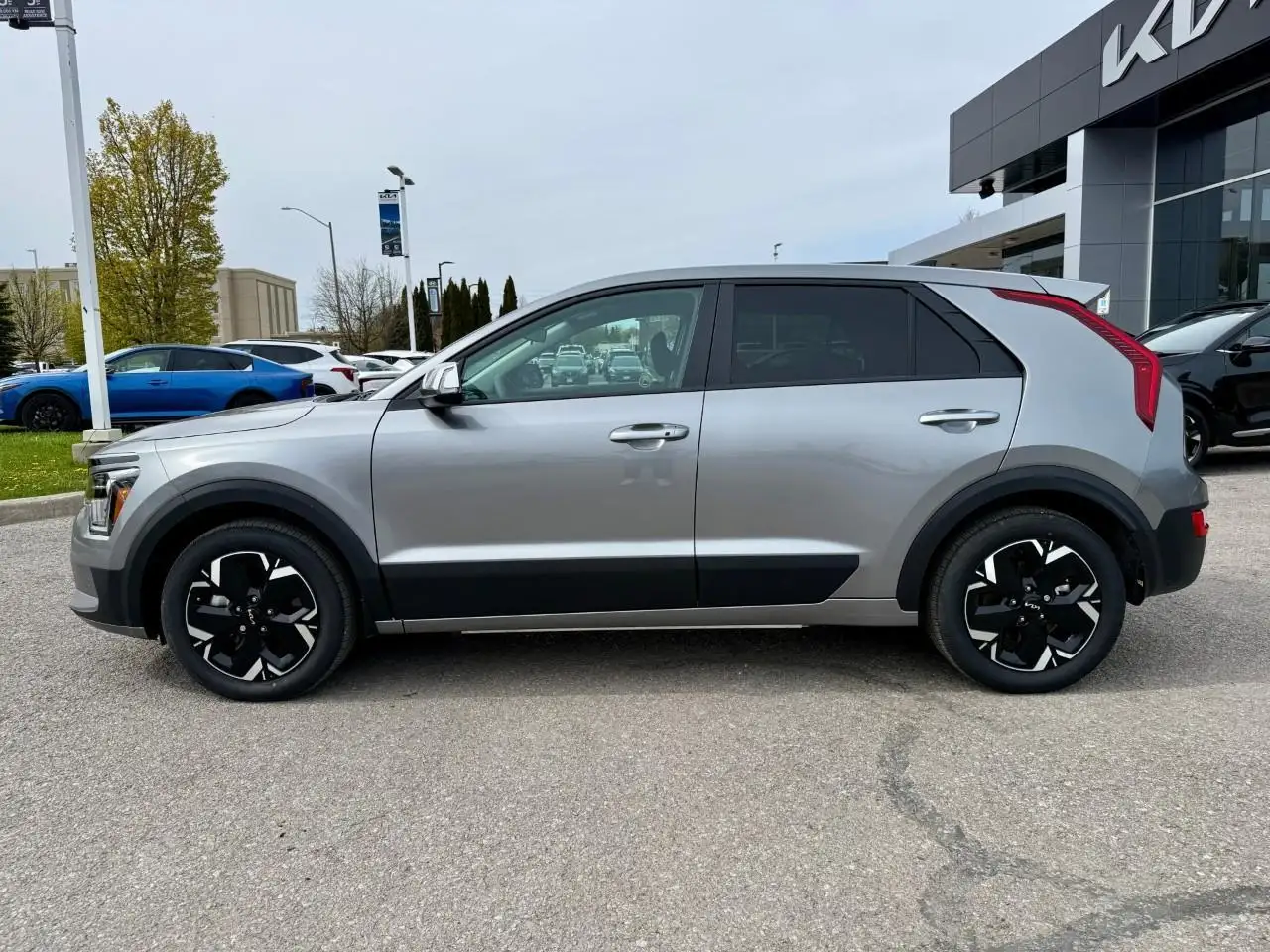 Kia Niro снимка Kia Niro
