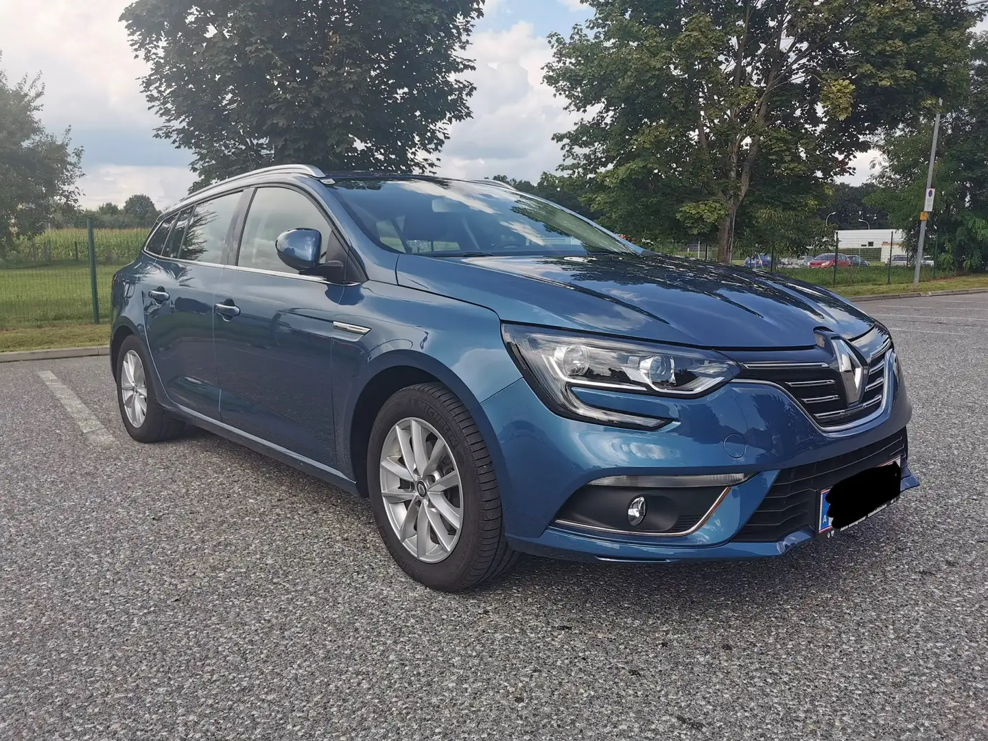 Renault Megane Mégane Grandtour Intens Energy dCi 110 Intens Blau - 1