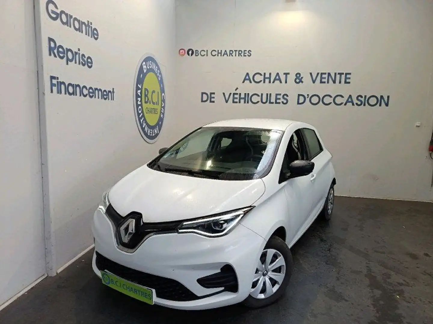 Renault ZOE E-TECH LIFE CHARGE NORMALE R110 ACHAT INTEGRAL - 21 Blanc - 1