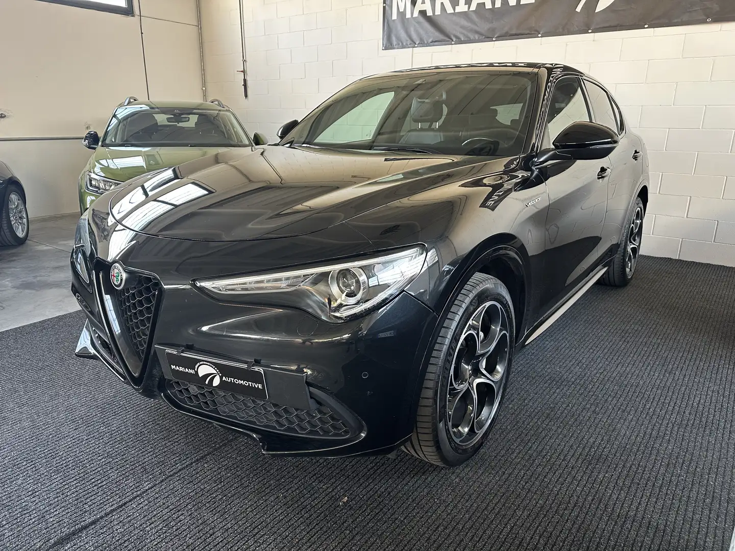 Alfa Romeo Stelvio 2.0 t Veloce Ti Q4 280cv auto Nero - 2