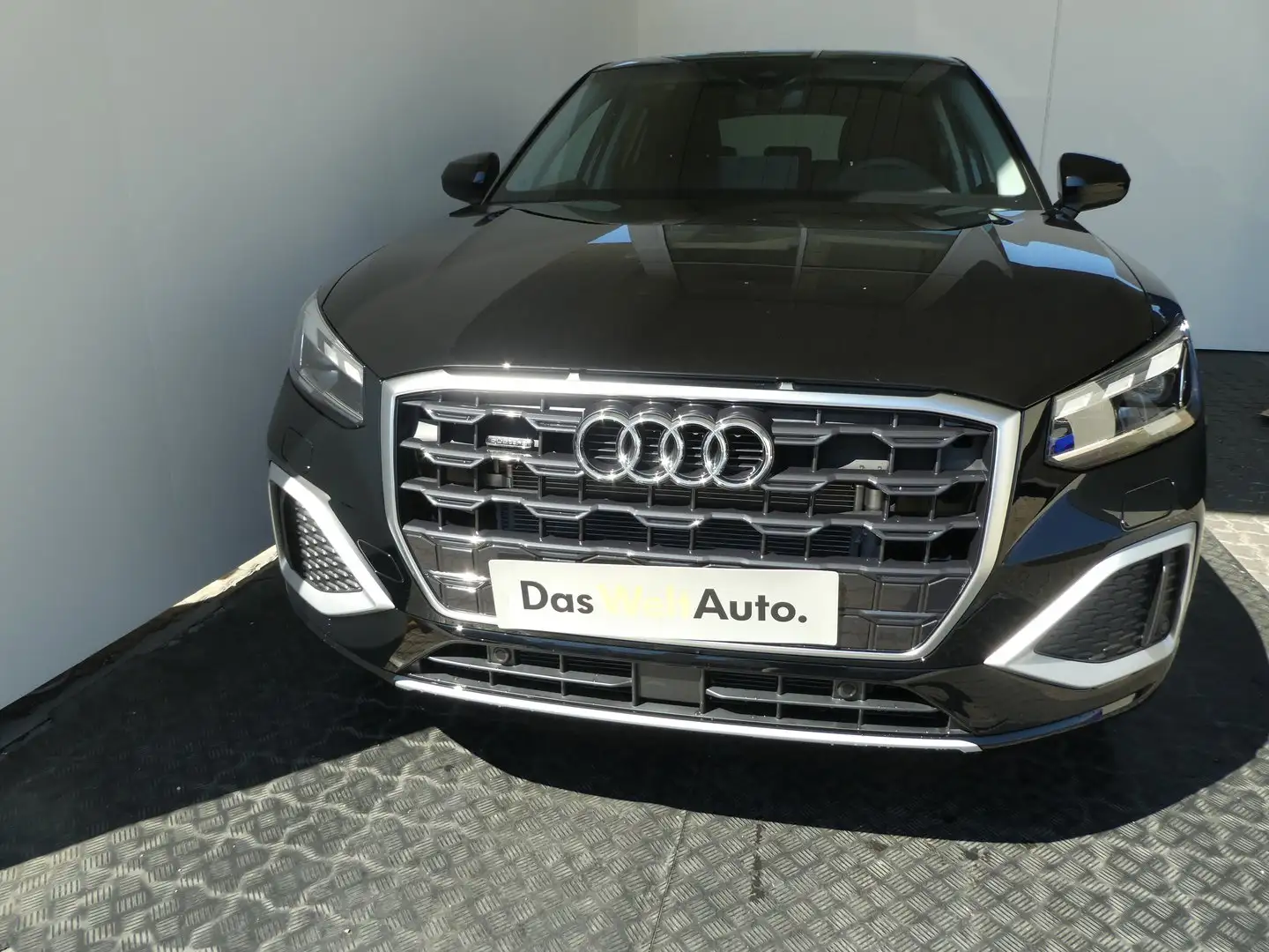 Audi Q2 35 TDI quattro admired Noir - 2