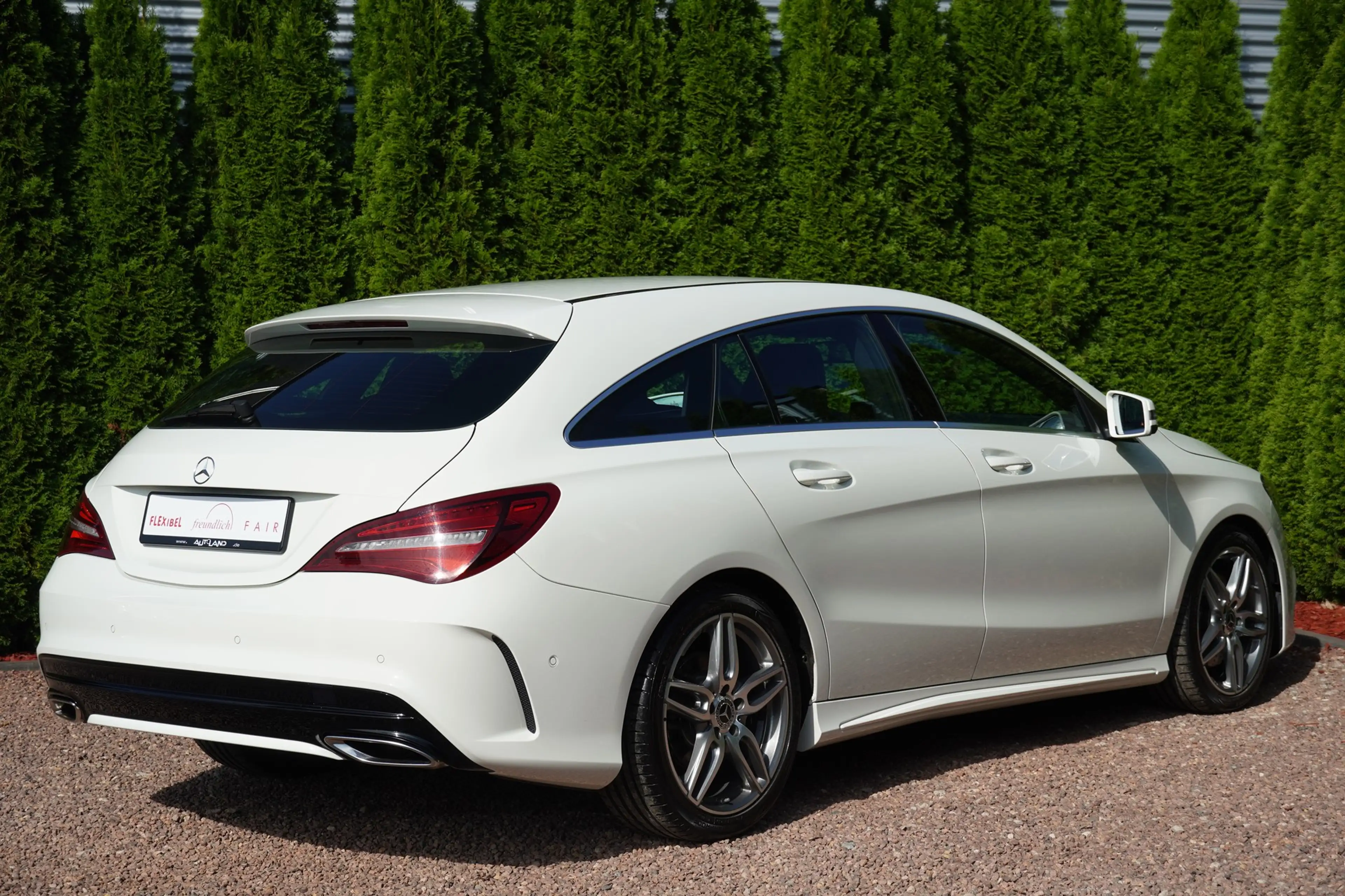 Mercedes-Benz CLA 220 4Matic AMG Line LED AHK Tempomat Navi — photo 7