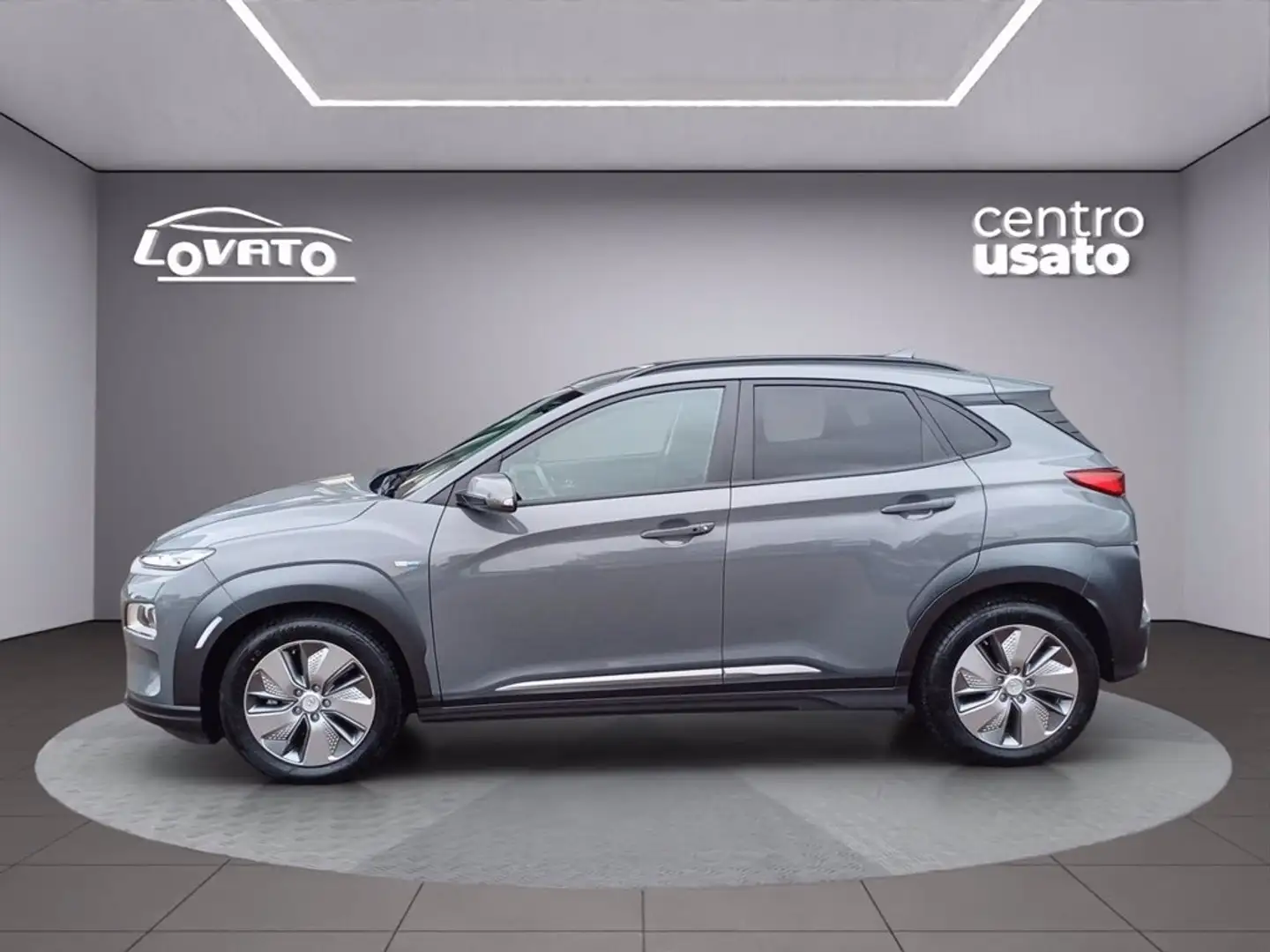 Hyundai KONA EV 64 kWh XPrime Grijs - 2