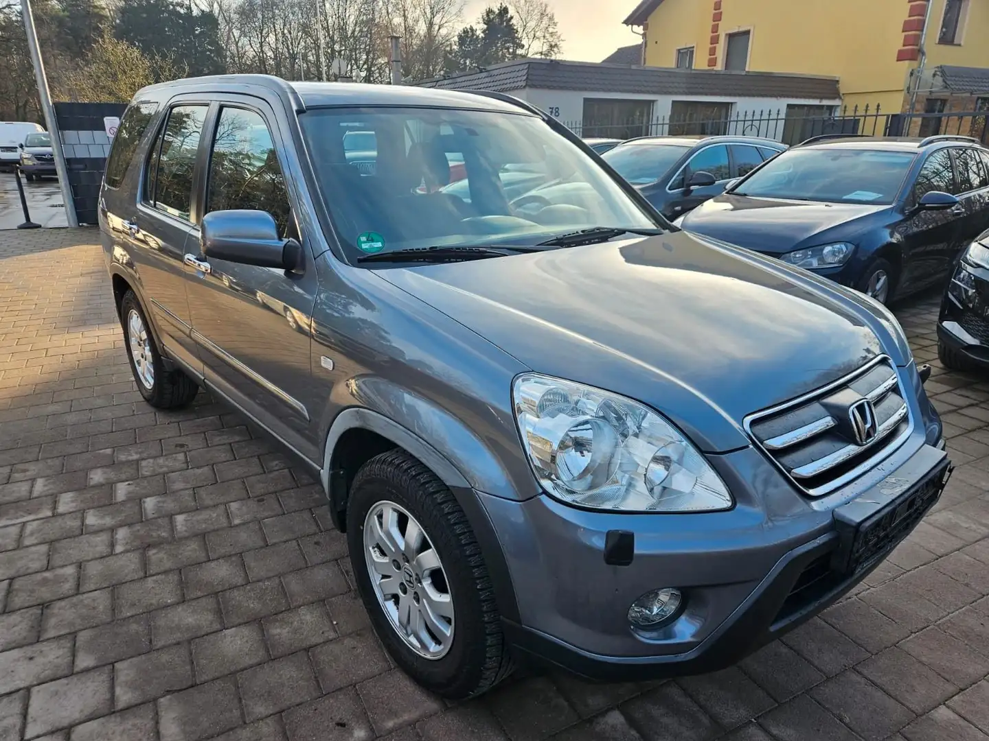 Honda CR-V ES Grau - 1