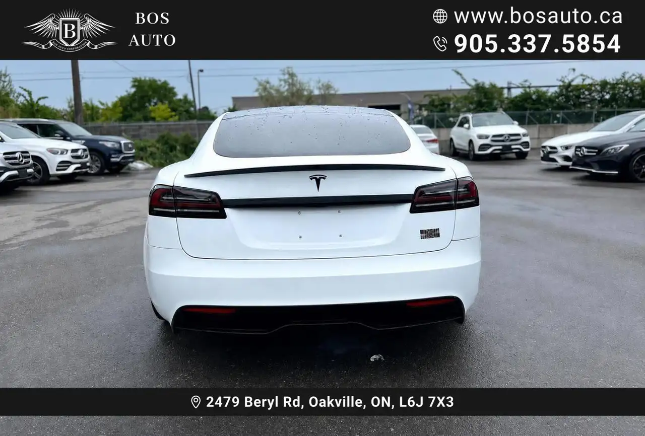 Tesla Model S снимка Tesla Model S