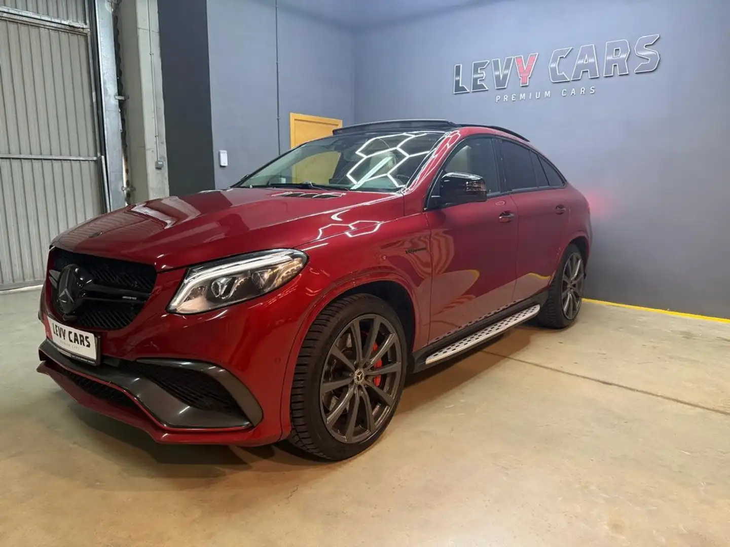 Mercedes-Benz GLE 63 AMG Mercedes-AMG 4MATIC Rot - 1