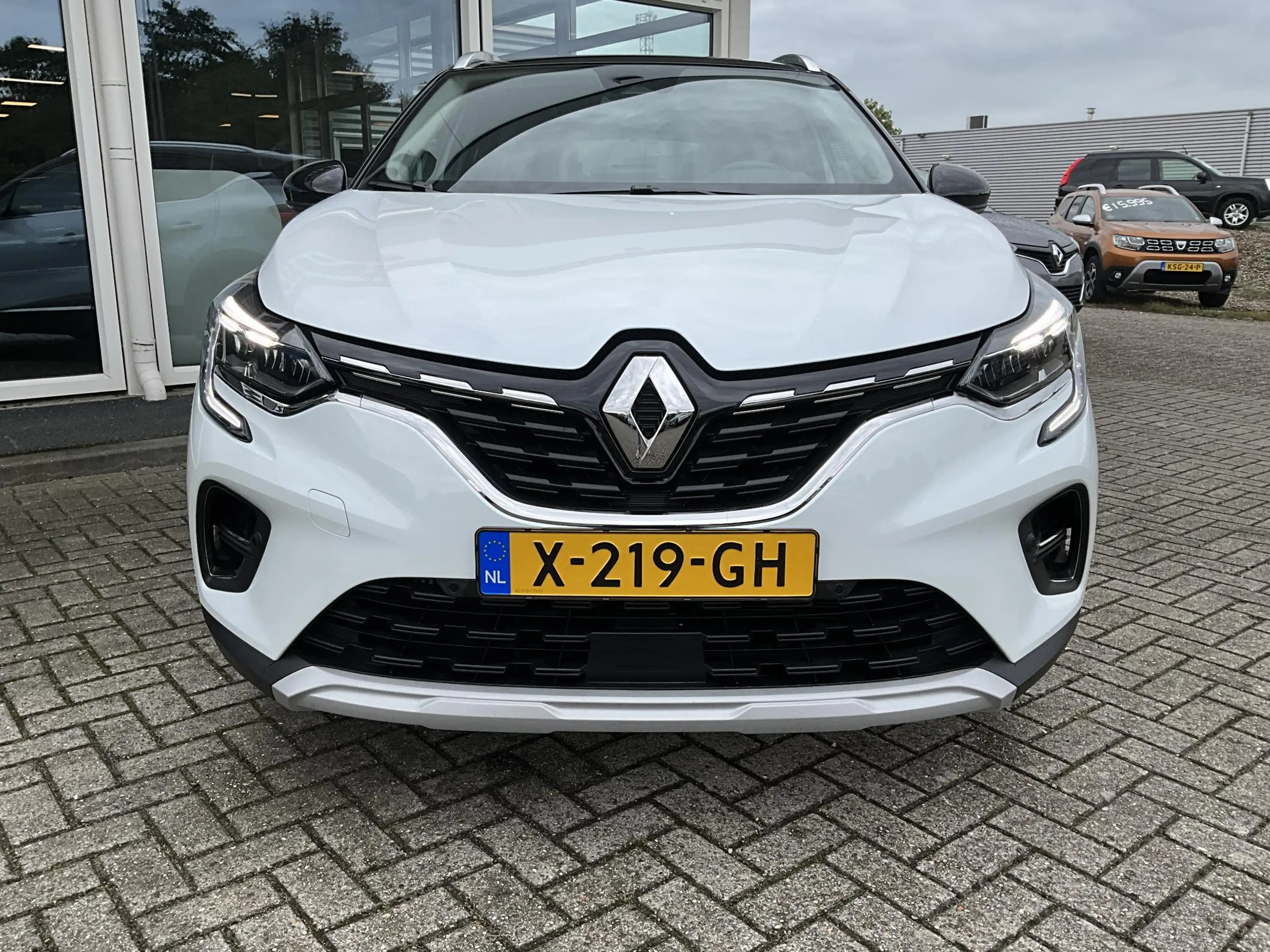 Renault Captur 1.0 TCe 90 techno — photo 2