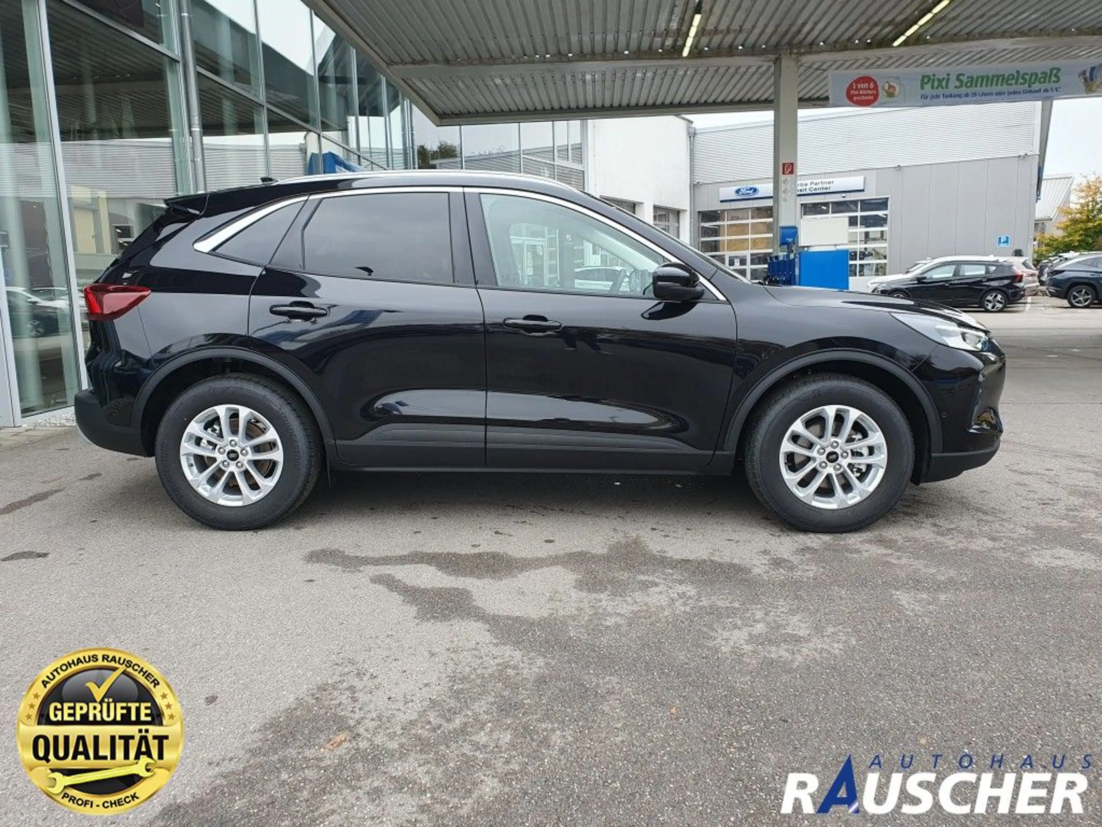 Ford Kuga 1.5 EcoBoost TITANIUM (DFK) — photo 4