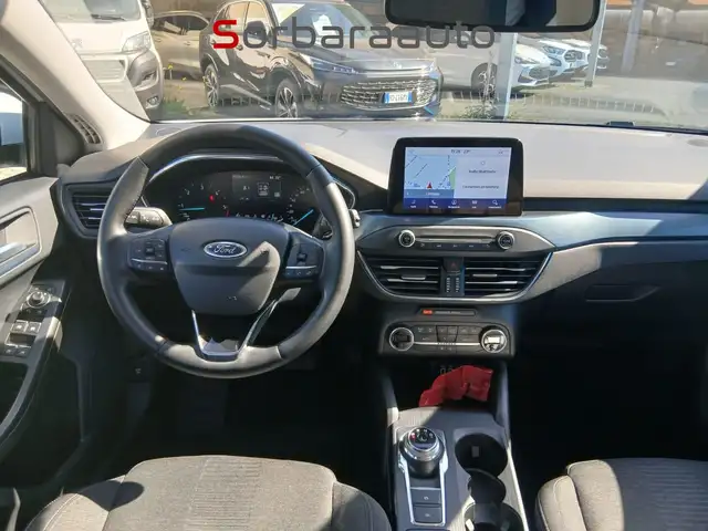 Ford Focus view 12