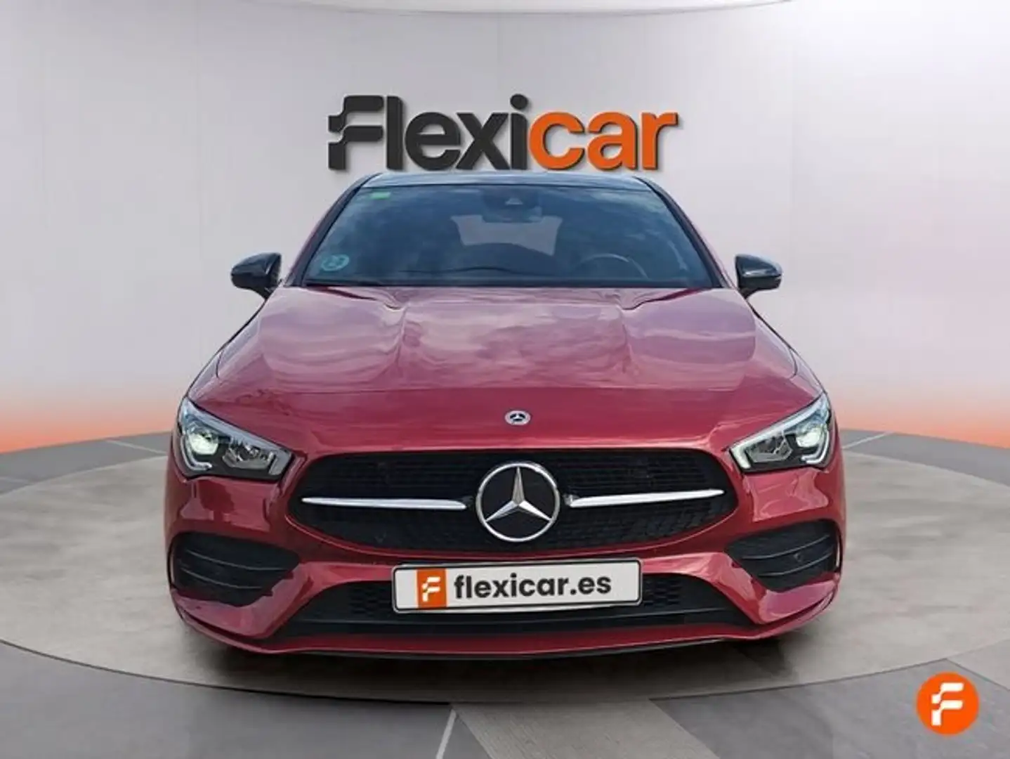 Mercedes-Benz CLA 220 Shooting Brake 220d 8G-DCT Rojo - 2