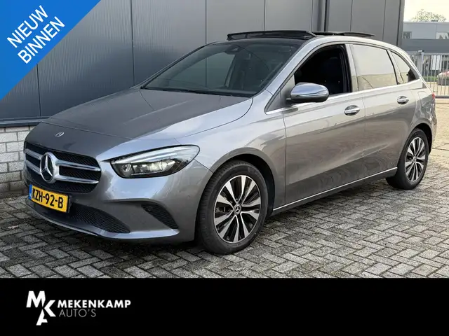 Mercedes-Benz B 250 e 17"/Leder/Panoramadak/Matrix LED/Keyless/Stoelve