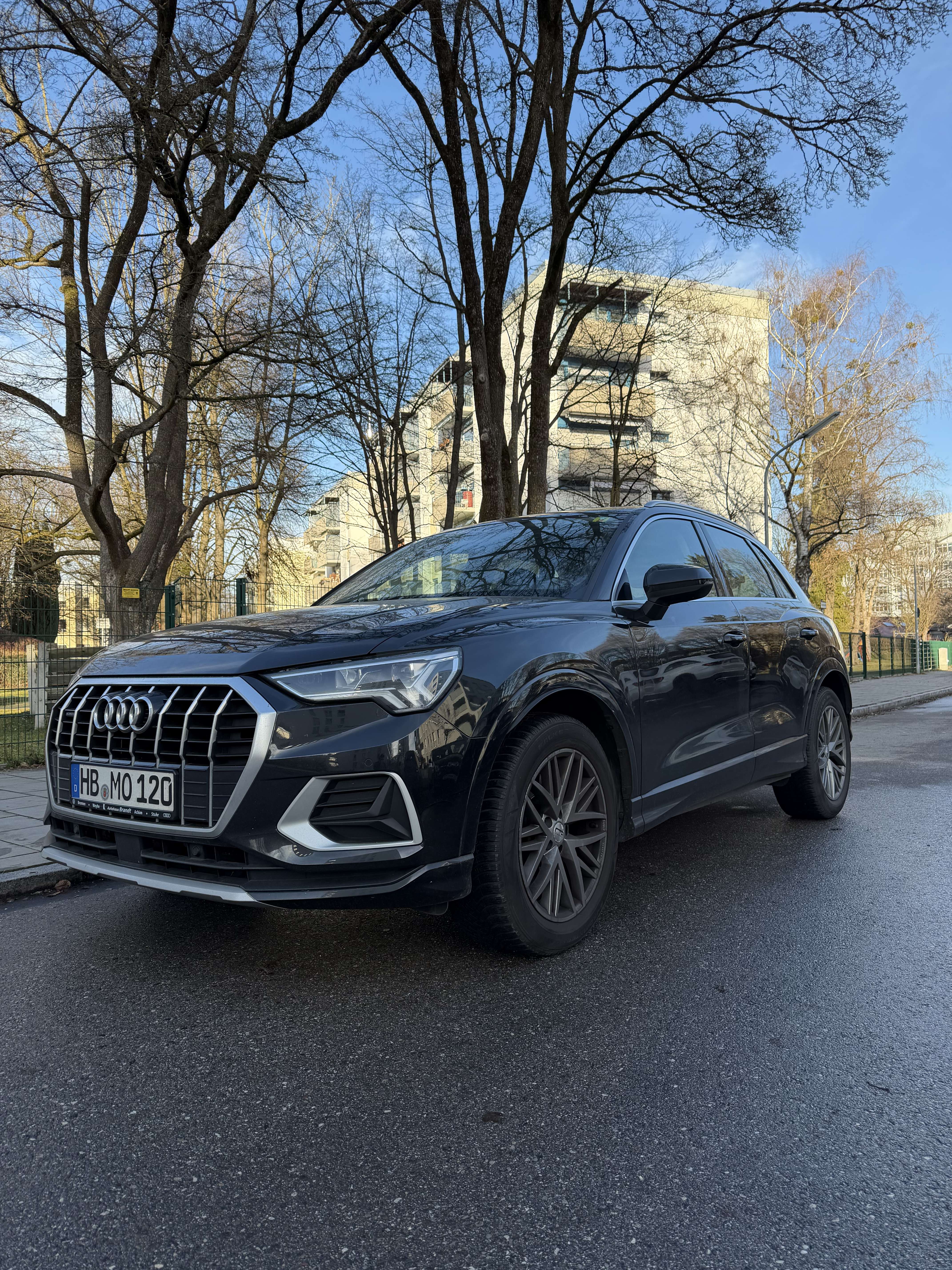 Second hand Audi Q3 2.0